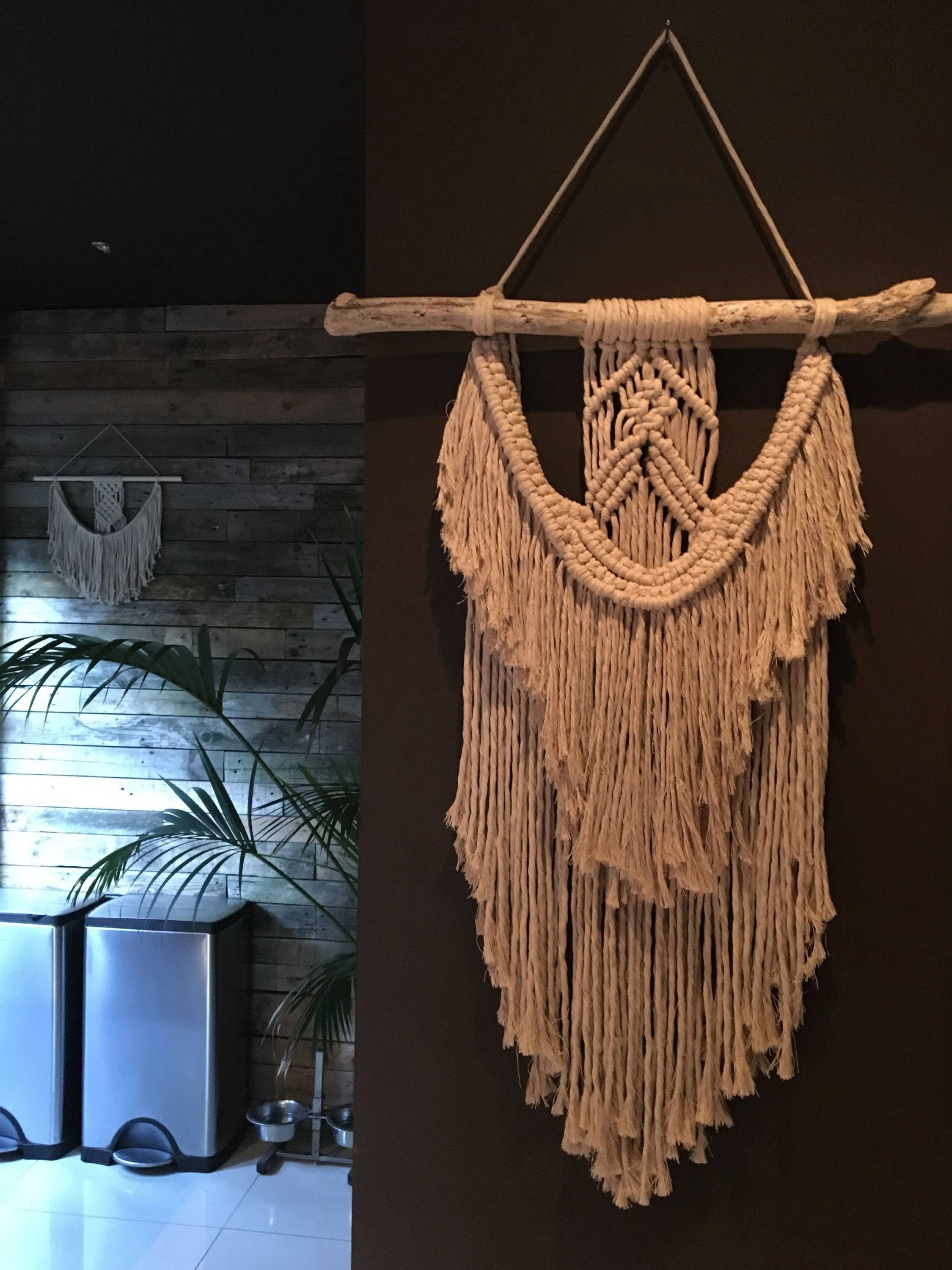 https://i.etsystatic.com/15751424/r/il/3242c8/1485217367/il_fullxfull.1485217367_aqoj.jpg