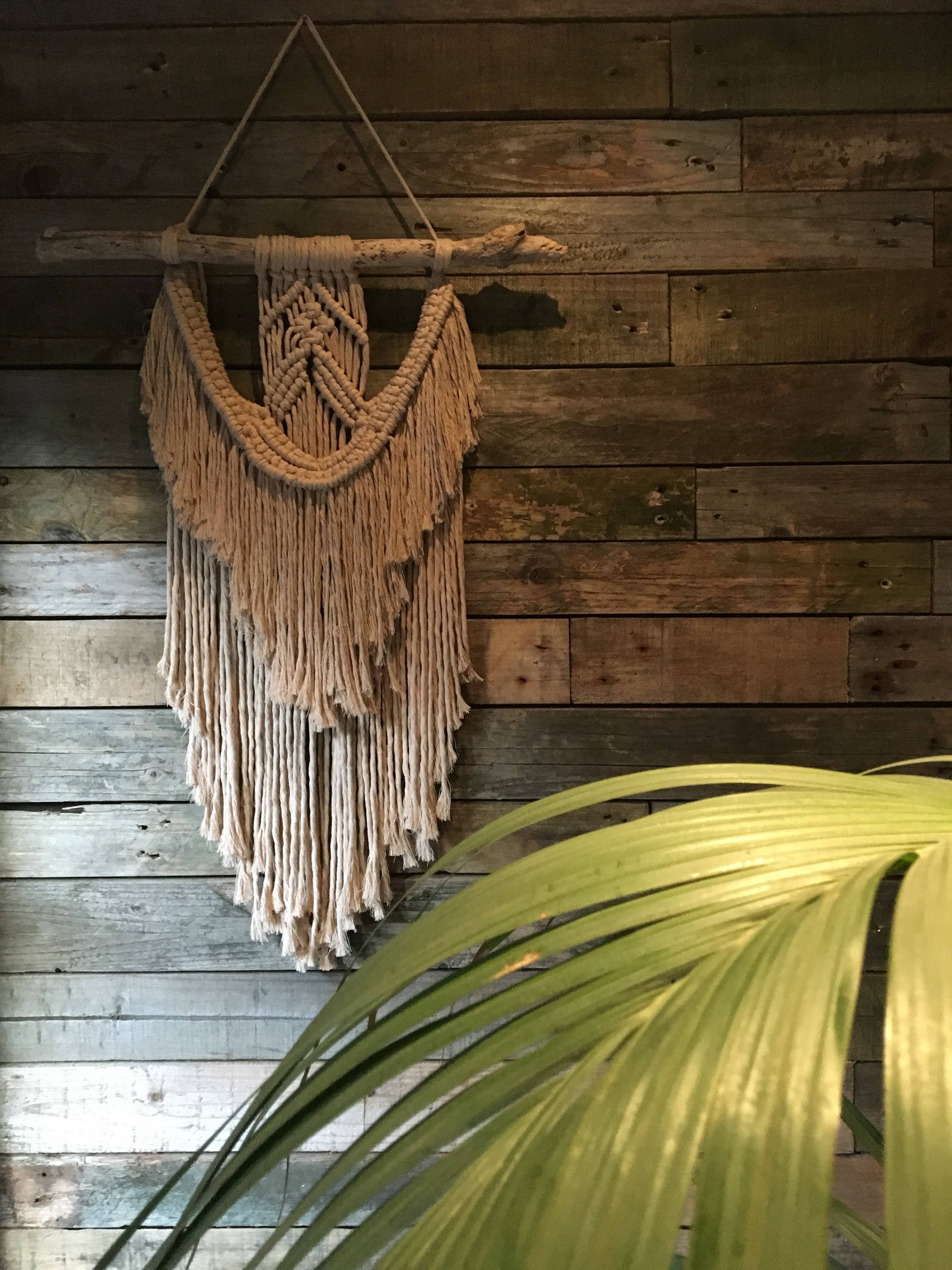 https://i.etsystatic.com/15751424/r/il/181b3f/1485217661/il_fullxfull.1485217661_9gtl.jpg