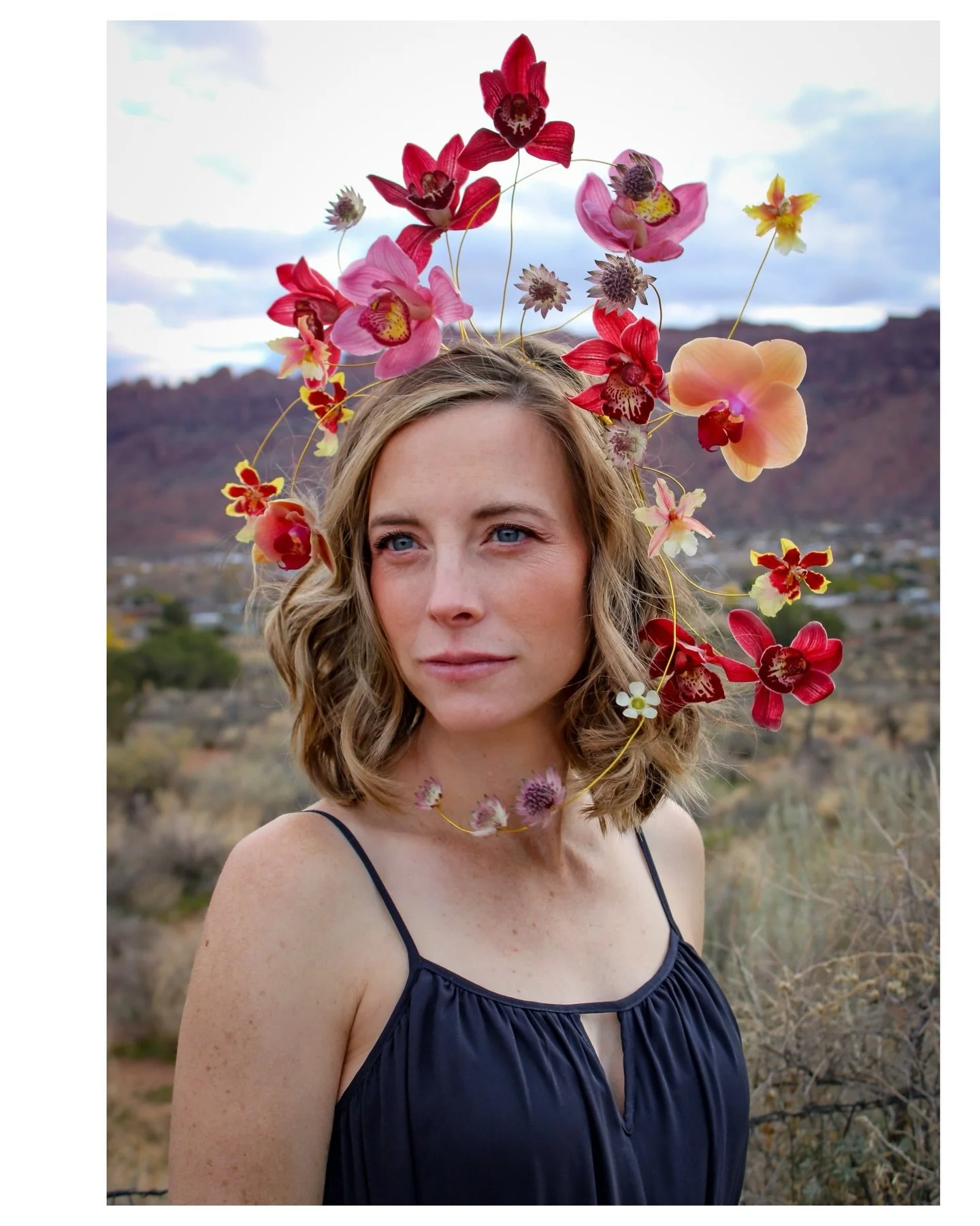 It&rsquo;s my honor and privilege to get to post these photos of my beautiful friend, @hayesteph , today. I have never done a maternity shoot before, and when I wanted to try out some new projects using techniques from @passionflowersue, she was the 