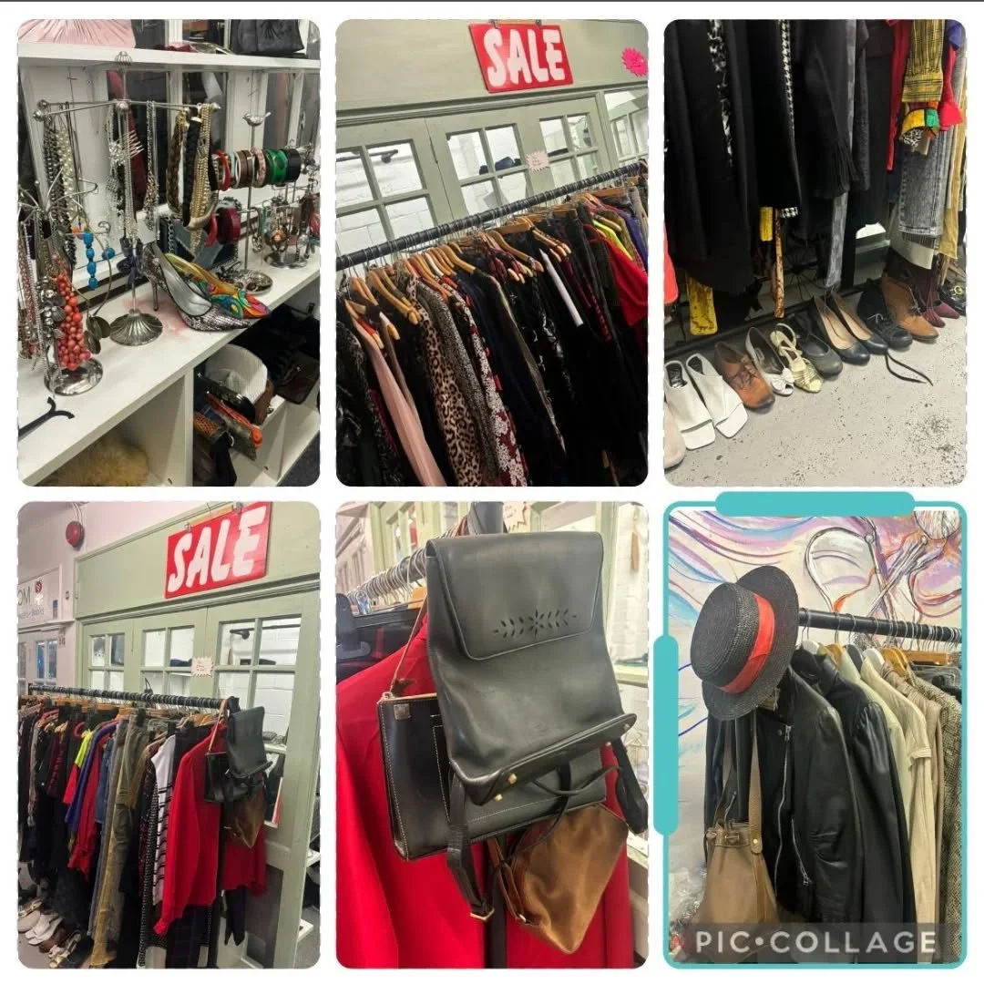 Clearance sale 📣📣📣📣!!!!

Pop up @wood street indoor market 
On Saturday.  Come and grab a bargain 🏃🏾&zwj;♀️🏃🏾&zwj;♀️🏃🏾&zwj;♀️🏃🏾&zwj;♀️ 

&pound;5 !!!! &pound;10!!! &pound;20!!! Three items for &pound;10 or &pound;20 !!! Make me an offer!!