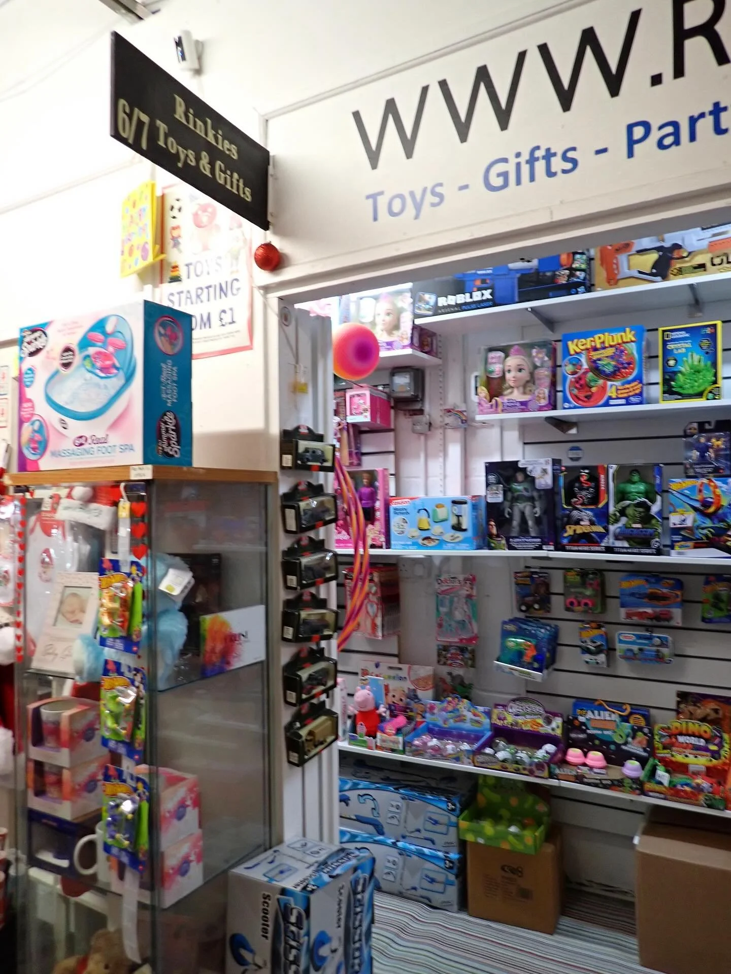 🎉 Welcome to Rinkies &ndash; where playtime never ends! 🧸✨
Tucked inside the heart of woodstreet indoor market, Rinkies is your go-to spot for games, toys, puzzles, and pure imagination! 🎲🪀

Whether you&rsquo;re hunting for the perfect birthday g