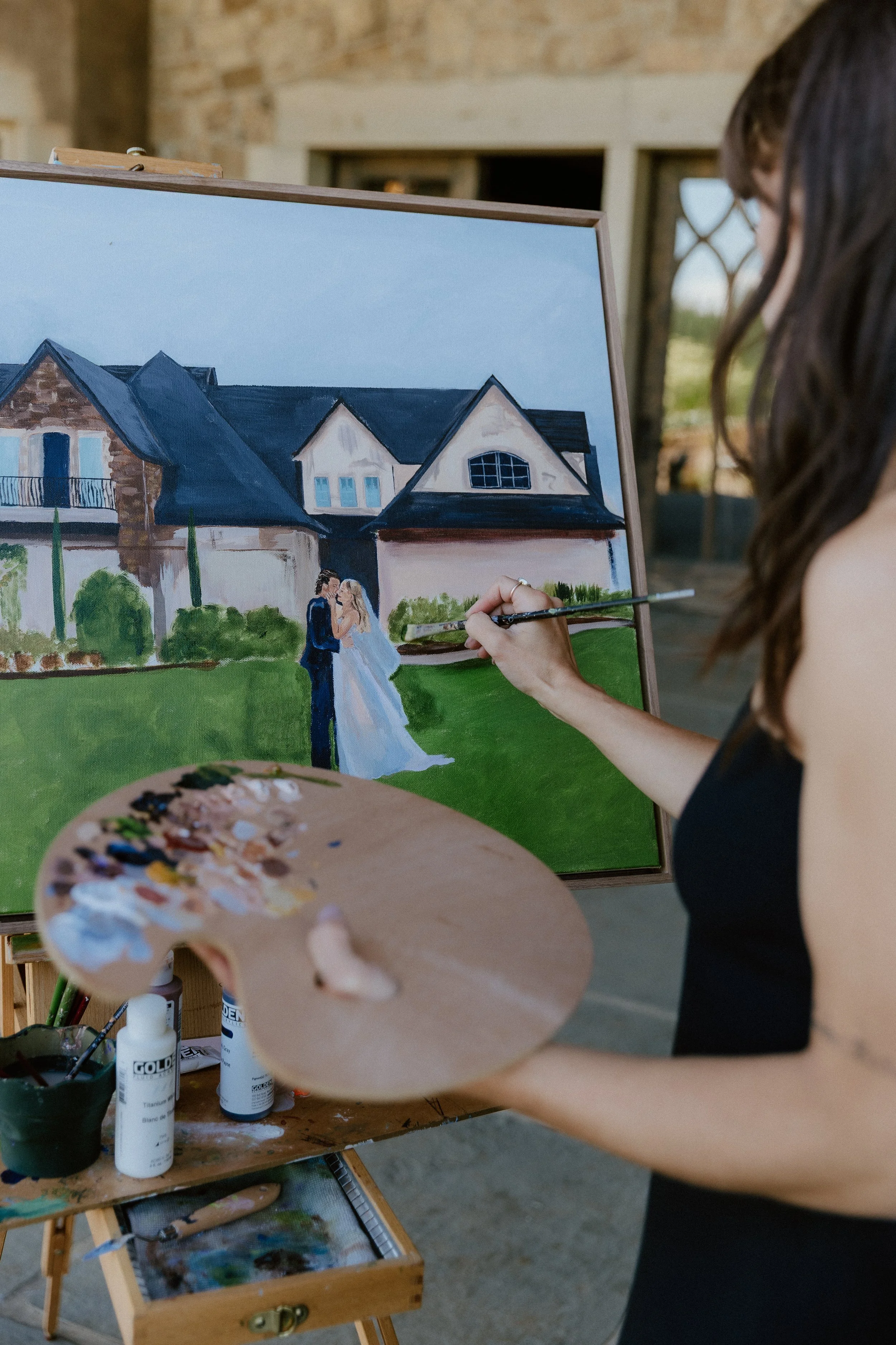A Majestic Live Painting at Chateau de Lis: Styled Shoot in Oregon City.