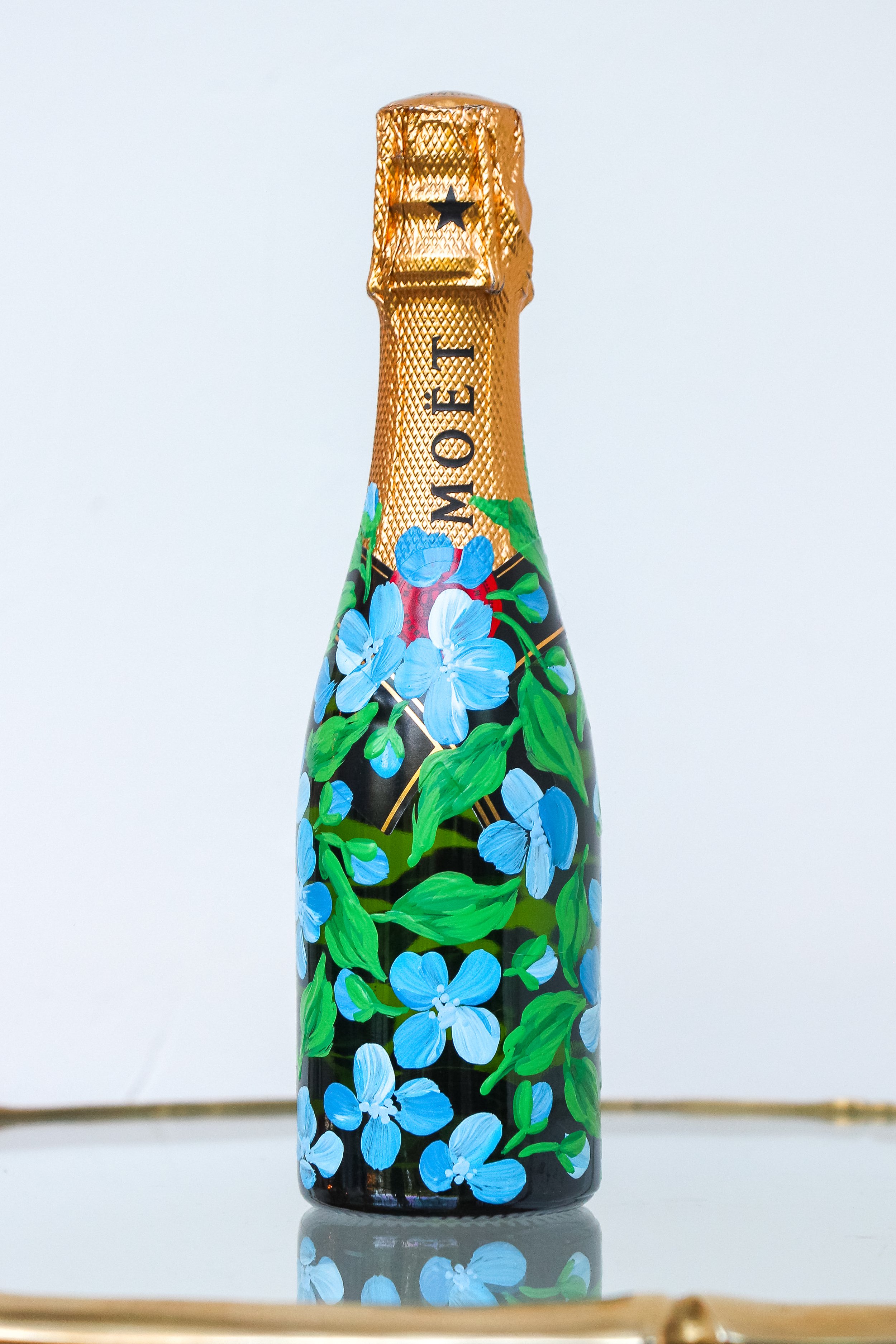 Blue Hydrangea Champagne Mini