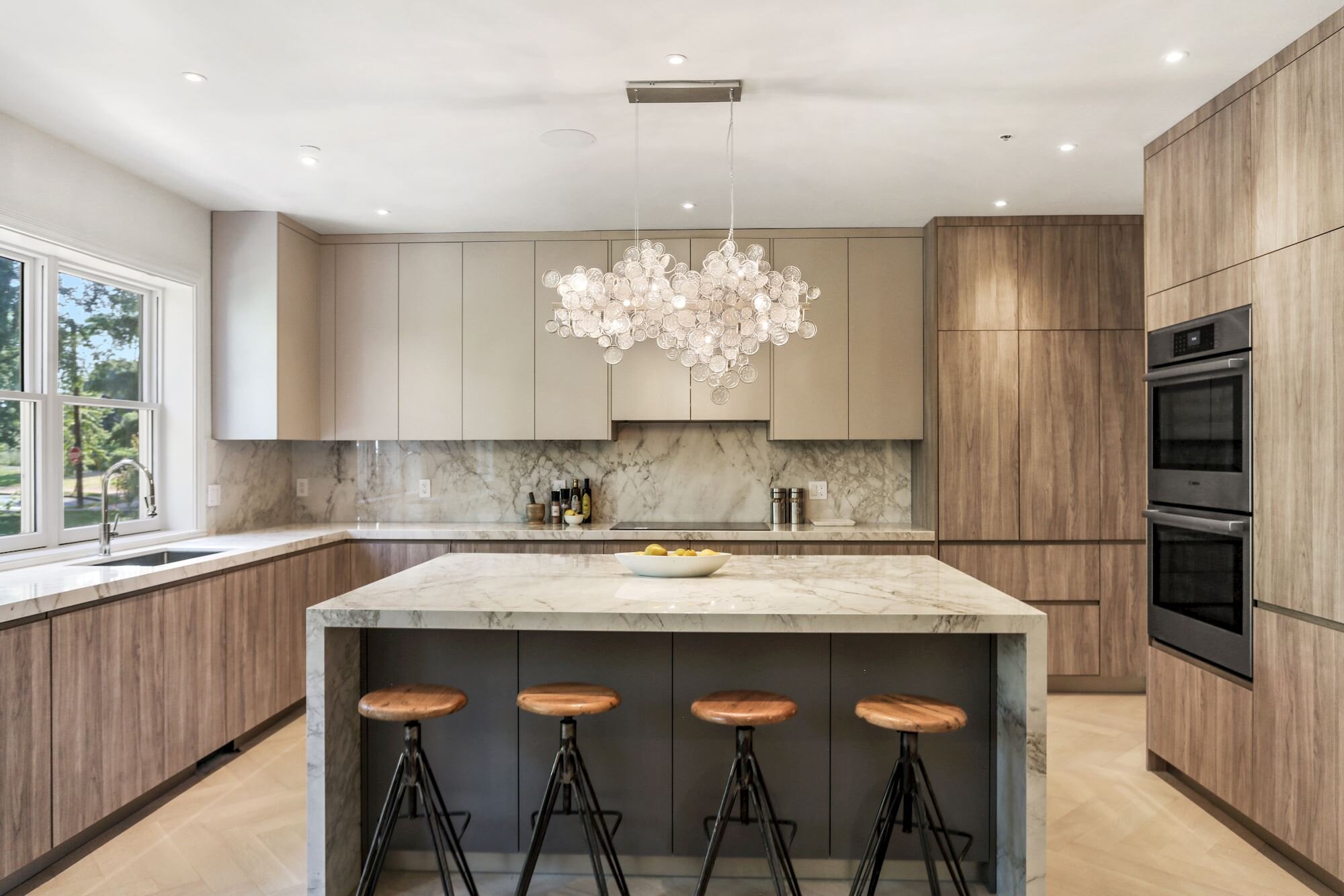 #TBT Last summer, Bloom Residential introduced a stunning Townhouse project in the heart of Georgetown. This bespoke home, designed with incredible detail and flawless execution, was met with multiple offers within hours of going on the market. If yo