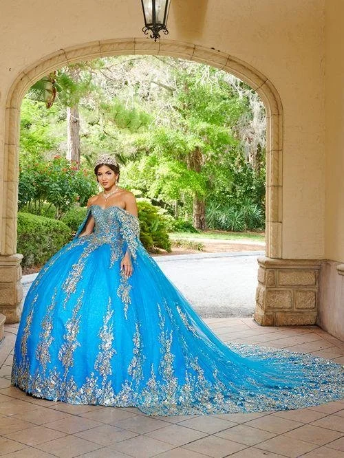 26083  Casa Grande Quinceaera & Formalwear