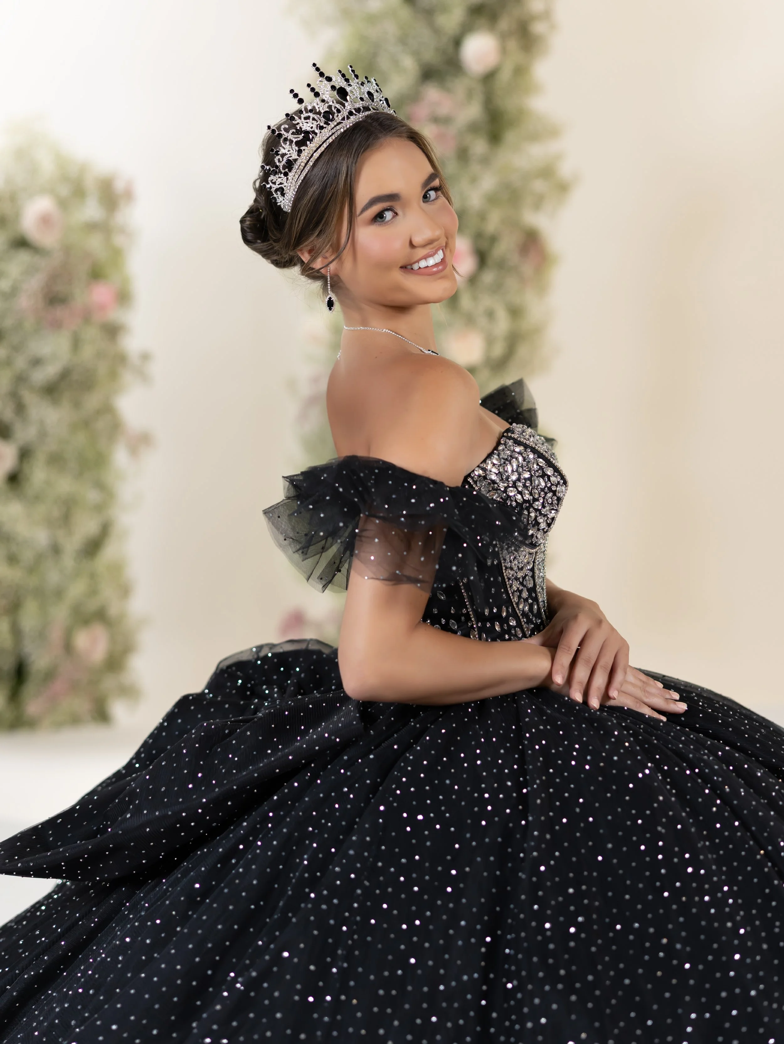 56558_48_Black-Silver.jpg
