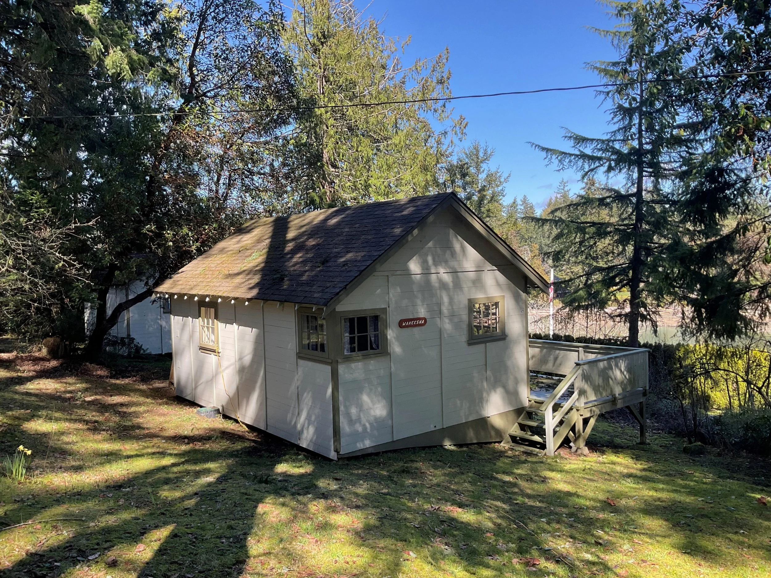 Cottages for Rent in Ladysmith — Tillicum Seaside Resorts