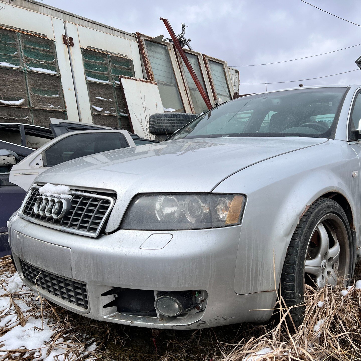 2005 AUDI S4 QUATTRO 4.2L *FOR PARTS* - 4WD, AUTOMATIC TIPTRONIC TRANSMISSION, 8 CYLINDER , SILVER, KMS:164531, VIN:WAUPL68E15AO18451

We offer contactless delivery and are more than willing to accommodate your needs.
Why pick your part when we pull 