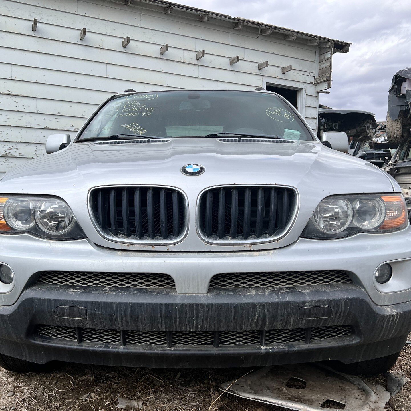 2004 BMW X5 3L *FOR PARTS* - 4WD, 5 SPEED AUTOMATIC TRANSMISSION, 6 CYLINDER , SILVER(354), KMS:272422, VIN:5UXFA13574LU28672

We offer contactless delivery and are more than willing to accommodate your needs.
Why pick your part when we pull it for y