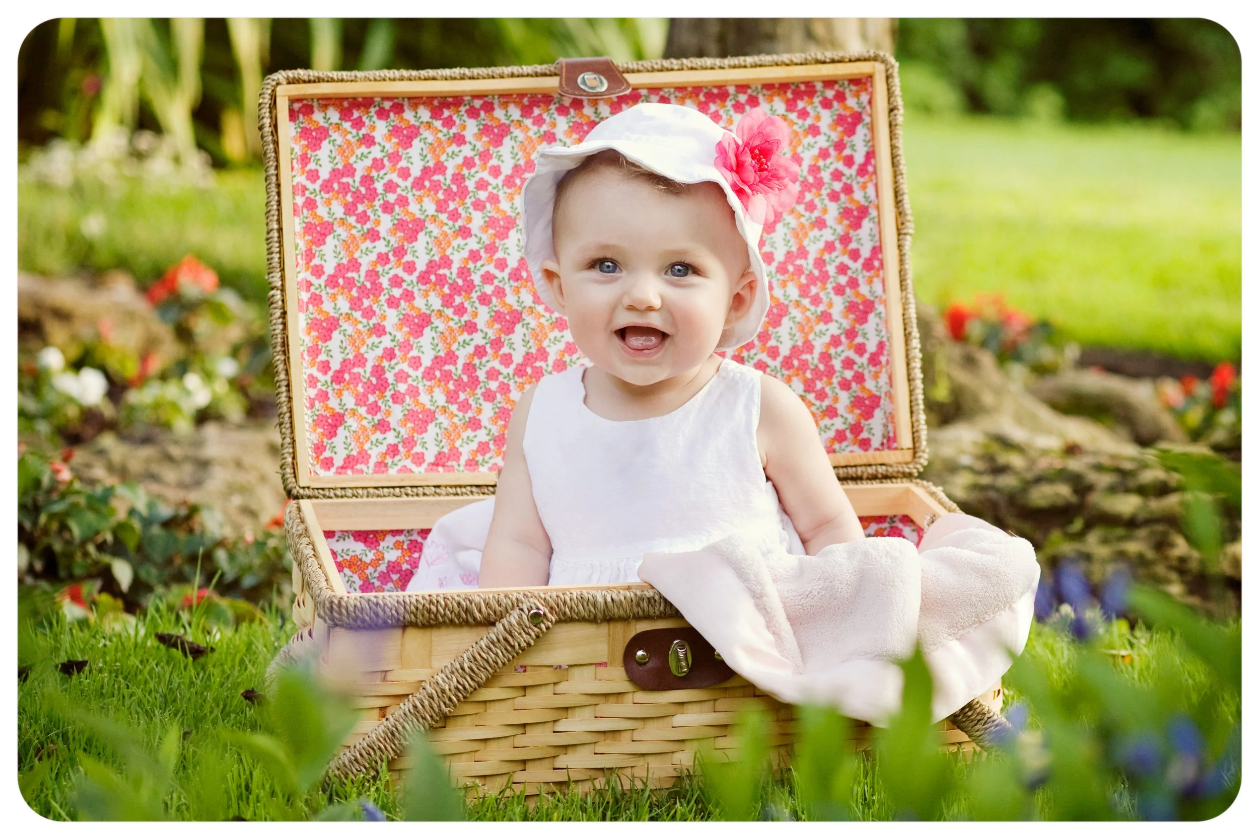 55_maya_6mth_08.jpg