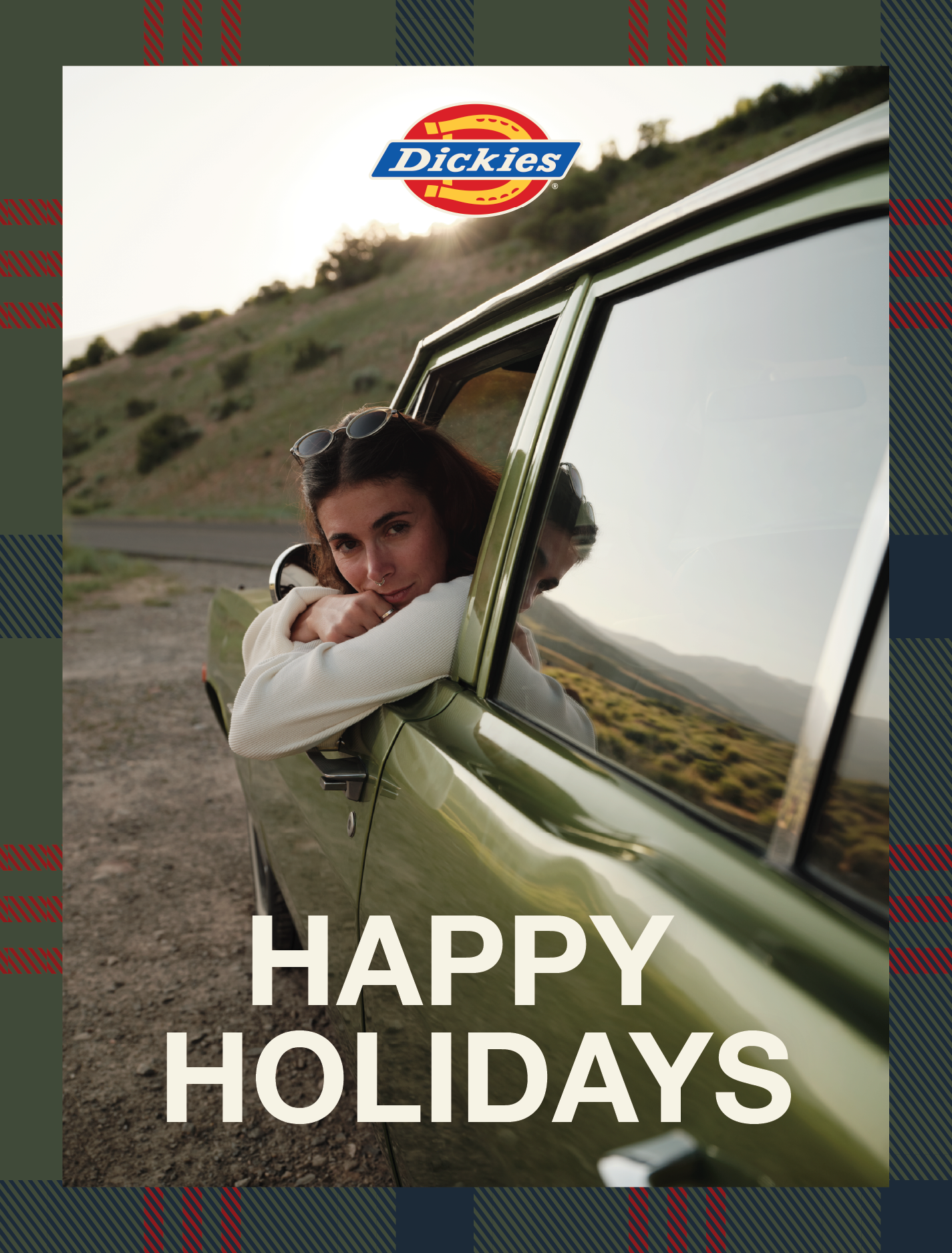 FY26 Holiday mailer-03.png