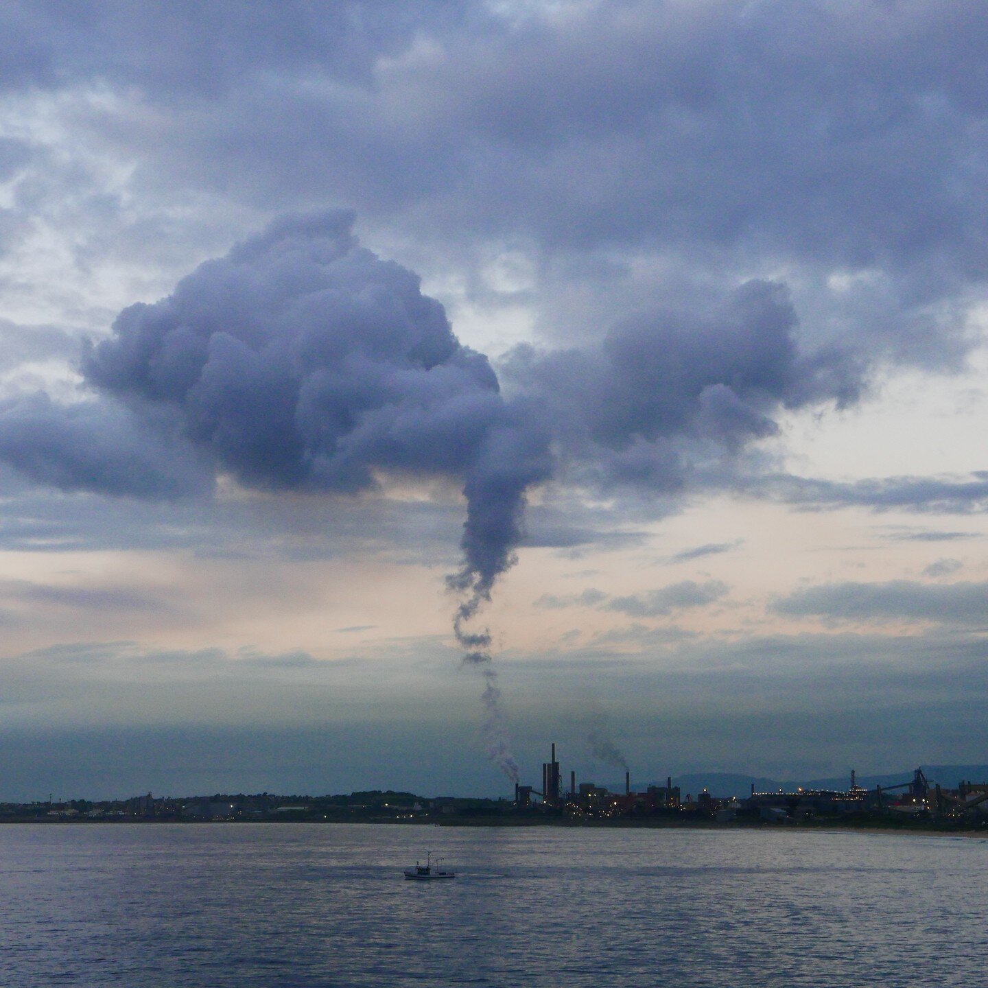 Where clouds come from
#cloudfactory #environment #clouds #cloudscape #smokinggun #pictureofday #industry #steelmakiing #portkembla