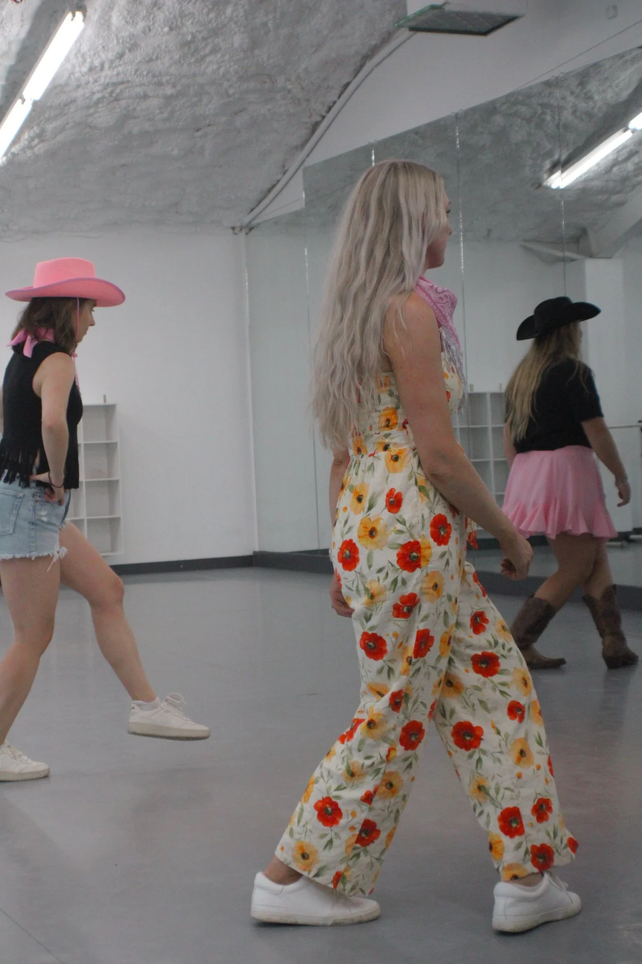 Planning a Bachelorette Party in Savannah When Not Everyone Drinks (or Clubs)