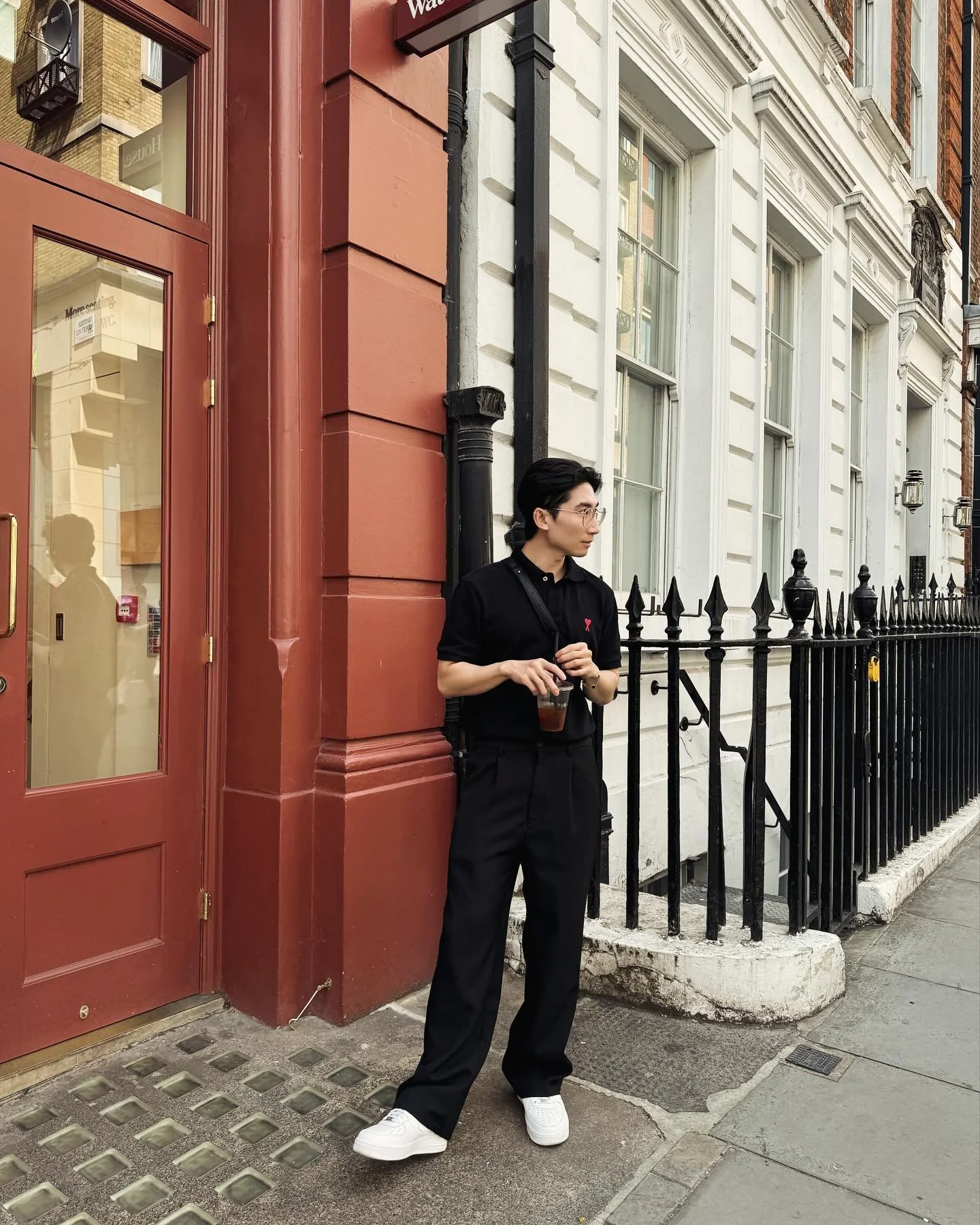 Quick stroll around London. 🚶🏻&zwj;♂️ 🇬🇧 
Fancy a cuppa? 🫖 
London, 05.24

#traveloften