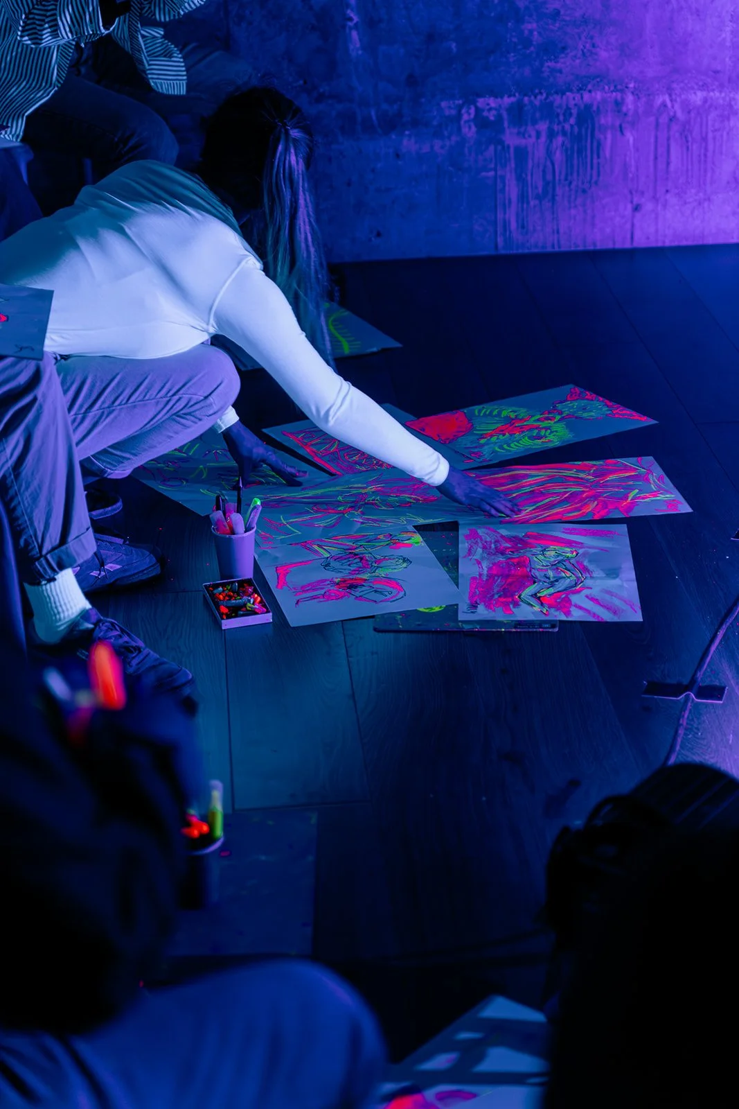 Neon Drawing Websize (6).jpg