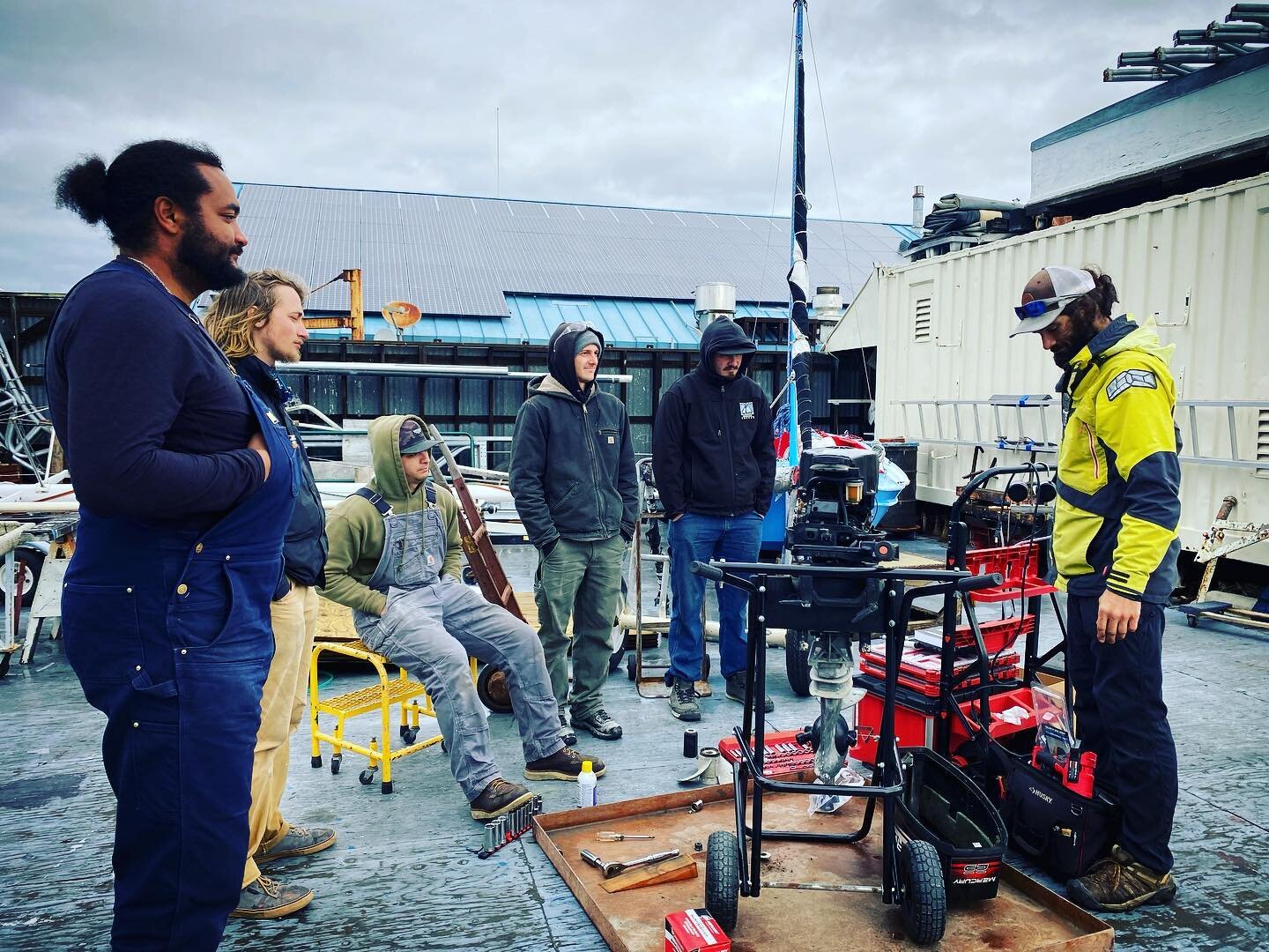 While the weather outside has been frightful the apprentices in our #boatworks 101 program have been ticking skills off the list nonetheless and this week they took a deep dive into outboard engine maintenance and repair. We are super lucky to have N