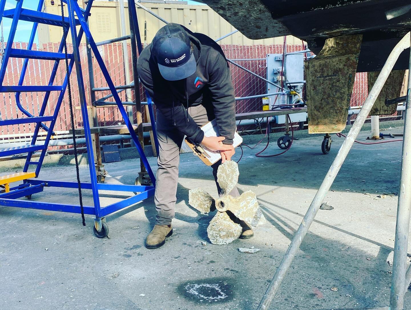 This week our apprentices headed to #richmondcalifornia to check out two of the largest boatyard facilities in the bay, @bayshipandyacht and @kkmi_boatyard and they got so see some much larger projects underway than what we are capable of doing at Sp