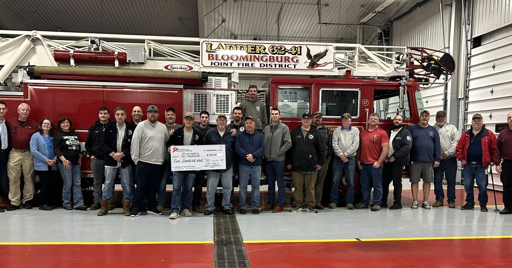 🚒 𝗖𝗼𝗻𝗴𝗿𝗮𝘁𝘂𝗹𝗮𝘁𝗶𝗼𝗻𝘀 𝘁𝗼  𝗕𝗹𝗼𝗼𝗺𝗶𝗻𝗴𝗯𝘂𝗿𝗴 𝗙𝗶𝗿𝗲 𝗖𝗼𝗺𝗽𝗮𝗻𝘆!

Sullivan 180 proudly recognized the  Bloomingburg Fire Company with the 𝗧𝘂𝗿𝘁𝗹𝗲 𝗔𝘄𝗮𝗿𝗱 𝗳𝗼𝗿 𝗖𝗮𝗺𝗮𝗿𝗮𝗱𝗲𝗿𝗶𝗲 &amp; 𝗦𝗽𝗶𝗿𝗶𝘁 for their dedi