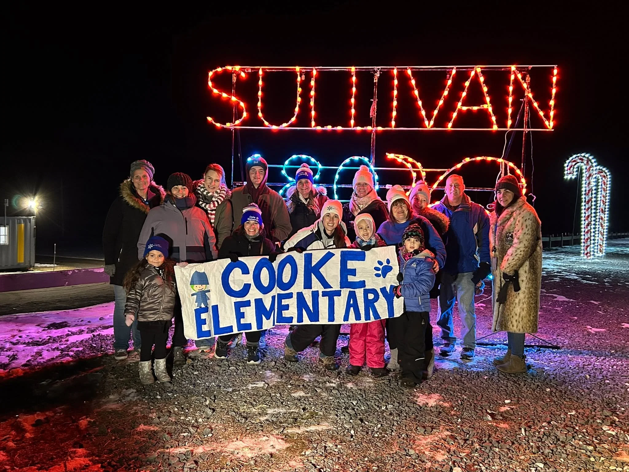 💡𝗣𝗲𝗮𝗰𝗲, 𝗟𝗼𝘃𝗲 &amp; 𝗟𝗶𝗴𝗵𝘁𝘀: 𝗪𝗮𝗹𝗸-𝗧𝗵𝗿𝘂 𝗠𝗼𝗻𝗱𝗮𝘆𝘀 at @bethelwoodscenter kicks off one week from today, 𝗗𝗲𝗰𝗲𝗺𝗯𝗲𝗿 𝟭 𝘄𝗶𝘁𝗵 𝗦𝗰𝗵𝗼𝗼𝗹 𝗦𝗽𝗶𝗿𝗶𝘁 𝗡𝗶𝗴𝗵𝘁!

Lace up your walking shoes, wear your school colors a