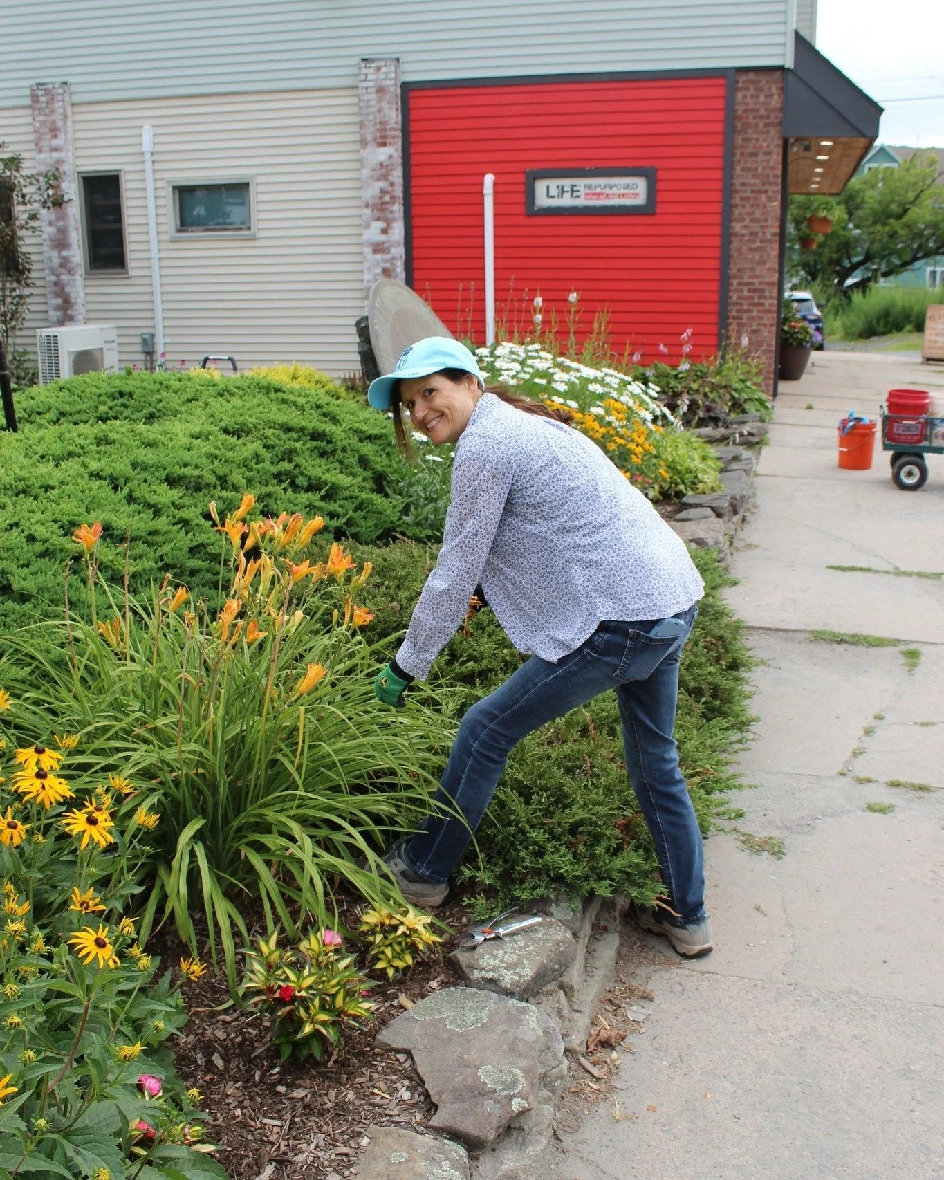 ⏳ 𝟱 𝗗𝗮𝘆𝘀 𝗟𝗲𝗳𝘁 𝘁𝗼 𝗔𝗽𝗽𝗹𝘆 𝗳𝗼𝗿 𝗮 𝗕𝗲𝗮𝘂𝘁𝗶𝗳𝗶𝗰𝗮𝘁𝗶𝗼𝗻 𝗚𝗿𝗮𝗻𝘁

The Sullivan 180 Beautification Grants support schools, community groups, and volunteers working to improve public spaces across Sullivan County. Funding is ava