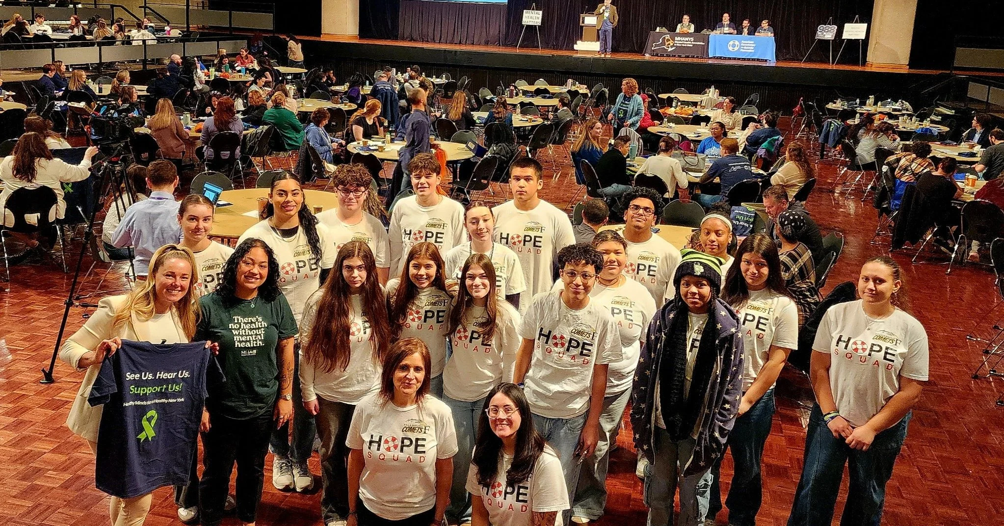 🧠 𝗦𝘂𝗹𝗹𝗶𝘃𝗮𝗻 𝟭𝟴𝟬 𝗮𝗻𝗱 𝗙𝗮𝗹𝗹𝘀𝗯𝘂𝗿𝗴 𝗛𝗼𝗽𝗲 𝗦𝗾𝘂𝗮𝗱 𝗟𝗲𝗮𝗱𝗶𝗻𝗴 𝗠𝗲𝗻𝘁𝗮𝗹 𝗛𝗲𝗮𝗹𝘁𝗵 𝗔𝗱𝘃𝗼𝗰𝗮𝗰𝘆

@fallsburgcsd JSHS Hope Squad, alongside Sullivan 180, attended Mental Health Matters Day (@mhaacrossnys) in Albany. S