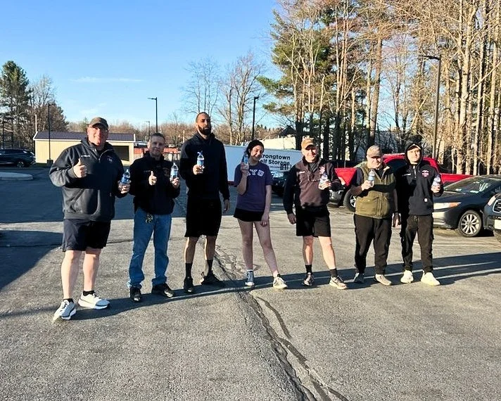 ☀️𝗕𝗿𝗶𝗴𝗵𝘁𝗲𝗿 𝗗𝗮𝘆𝘀, 𝗛𝗲𝗮𝗹𝘁𝗵𝗶𝗲𝗿 𝗪𝗮𝘆𝘀 

The weather is heating up, and so is the competition!

🏃&zwj;♂️&zwj;➡️Jeffersonville, Monticello, and Smallwood-Mongaup Valley firefighters got outside to walk around their communities

🫐Na