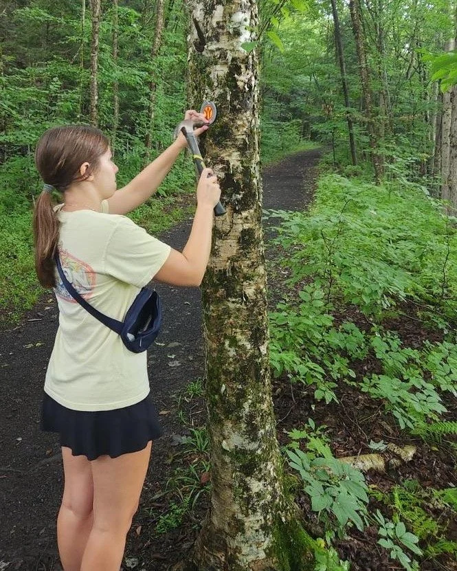 𝗧𝘂𝗿𝗻 𝗩𝗼𝗹𝘂𝗻𝘁𝗲𝗲𝗿 𝗘𝘅𝗽𝗲𝗿𝗶𝗲𝗻𝗰𝗲 𝗜𝗻𝘁𝗼 𝗢𝗽𝗽𝗼𝗿𝘁𝘂𝗻𝗶𝘁𝘆

Volunteer efforts can lead to more than community impact. They can open doors.

The Sullivan 180 Scholarship supports students who have contributed in a significant way