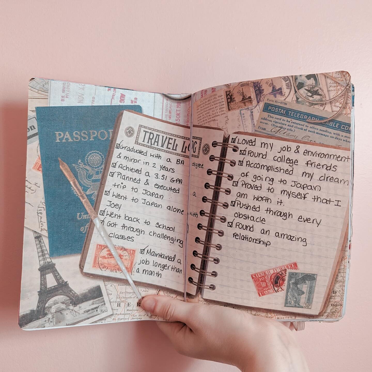 Truth be told, I never used to use @passionplanner &lsquo;s monthly reflection pages. Instead, I&rsquo;d make my own by laying down scrapbook paper and doing what suited me best for any given moment. Flip through the photos for more examples!

Of cou