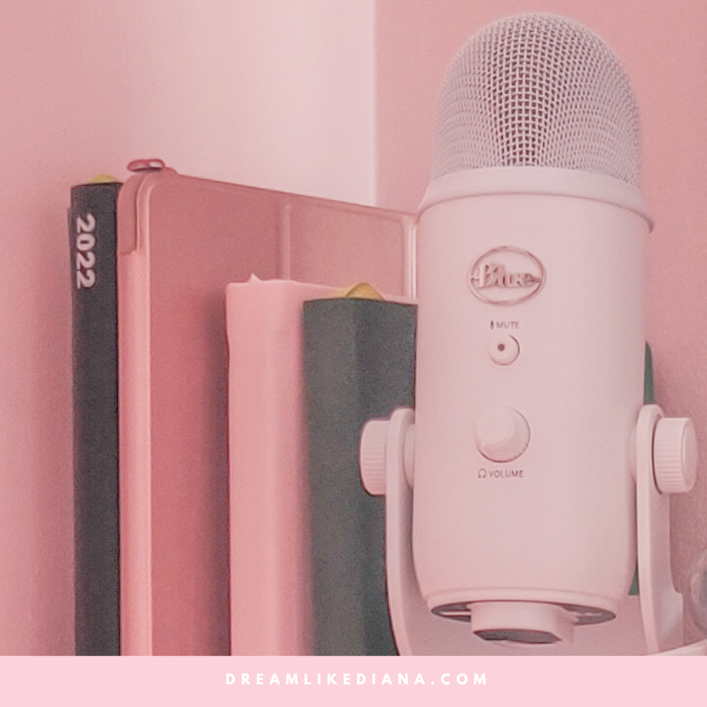 Logitech Creators Blue Yeti USB Microphone