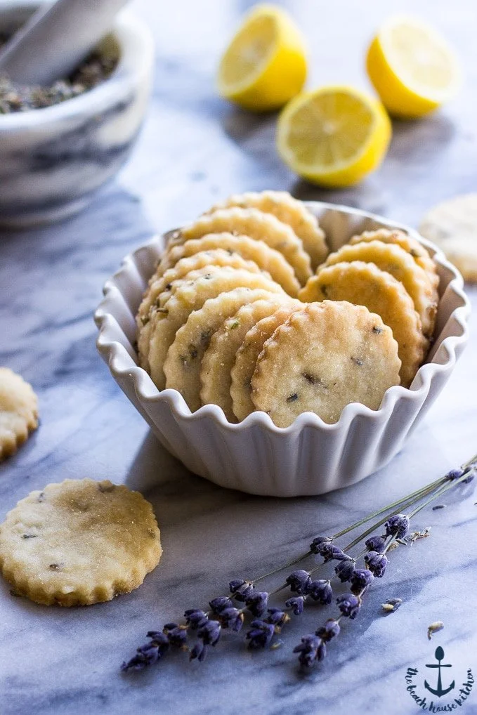 Lemon-Lavender-Shortbread-Cookies-1-of-1-7.jpg