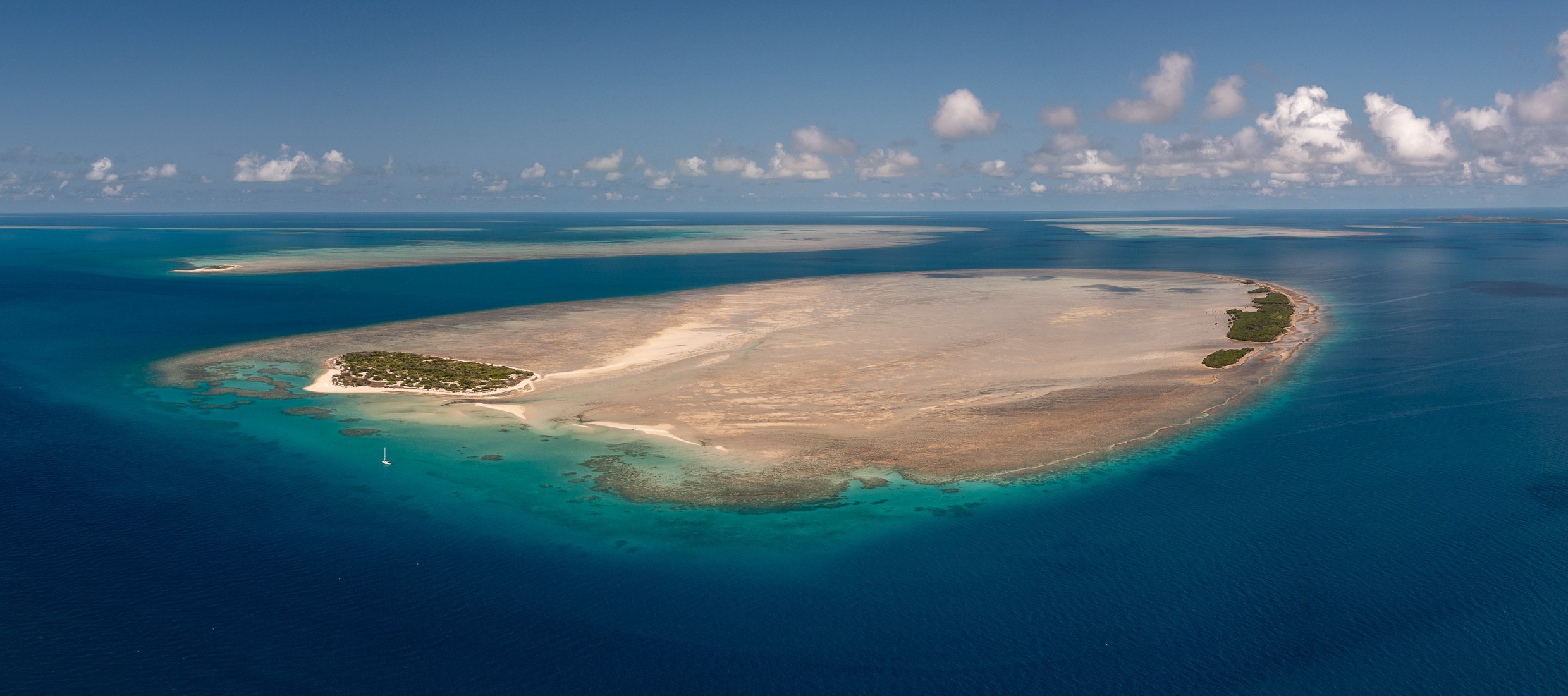 Ingram island, Australia.
Amazing views of the fringing reefs around Ingram island on the Great Barrier Reef.