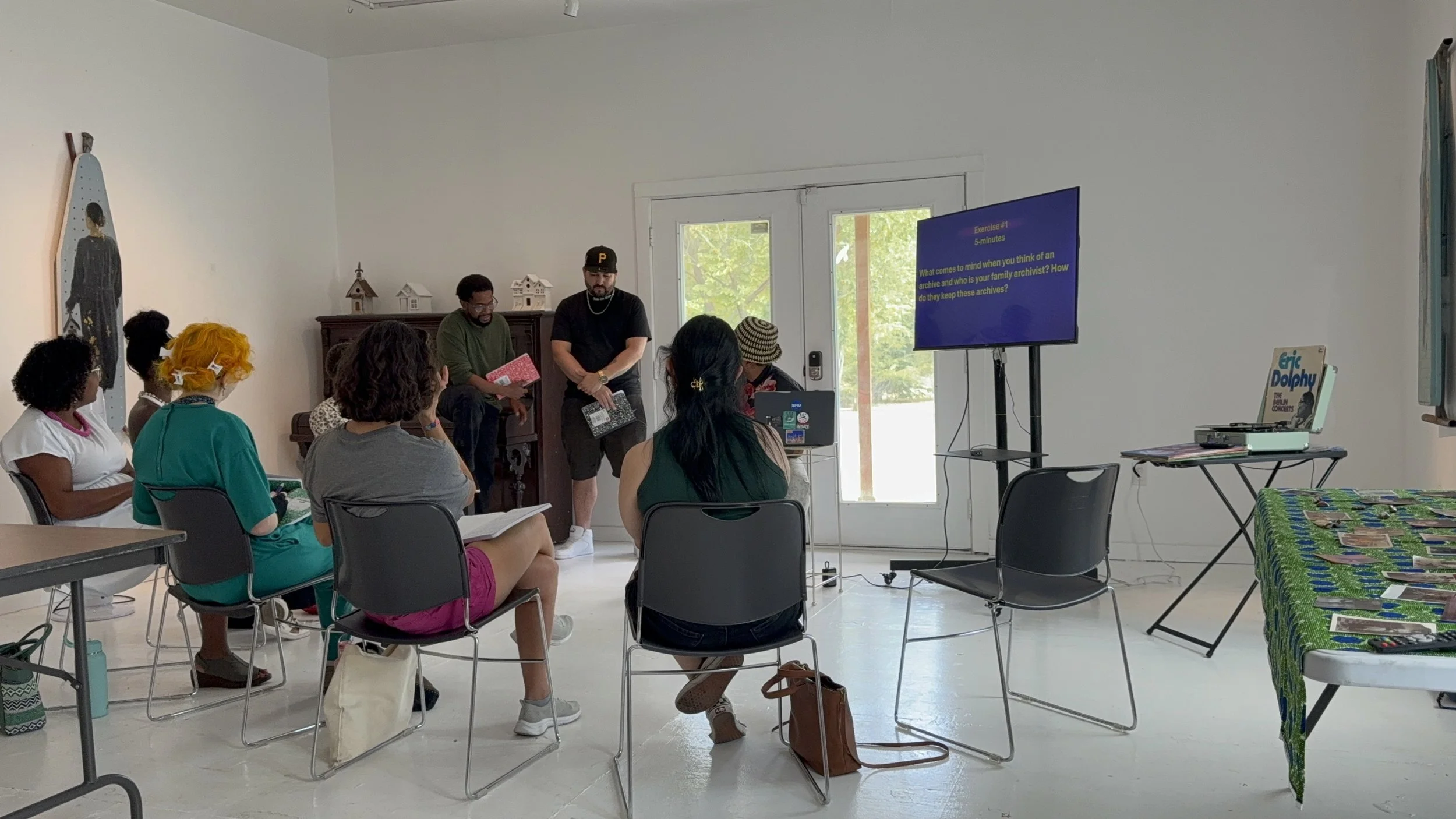 Open Mic: Community Voices
