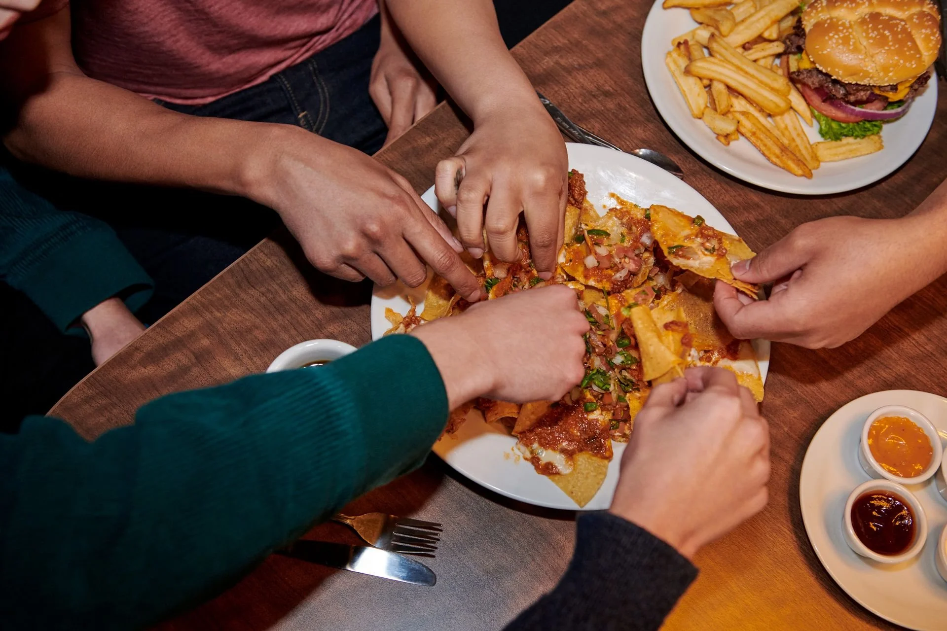 weiss_dennys_group_college_friends_1671_v1.jpg
