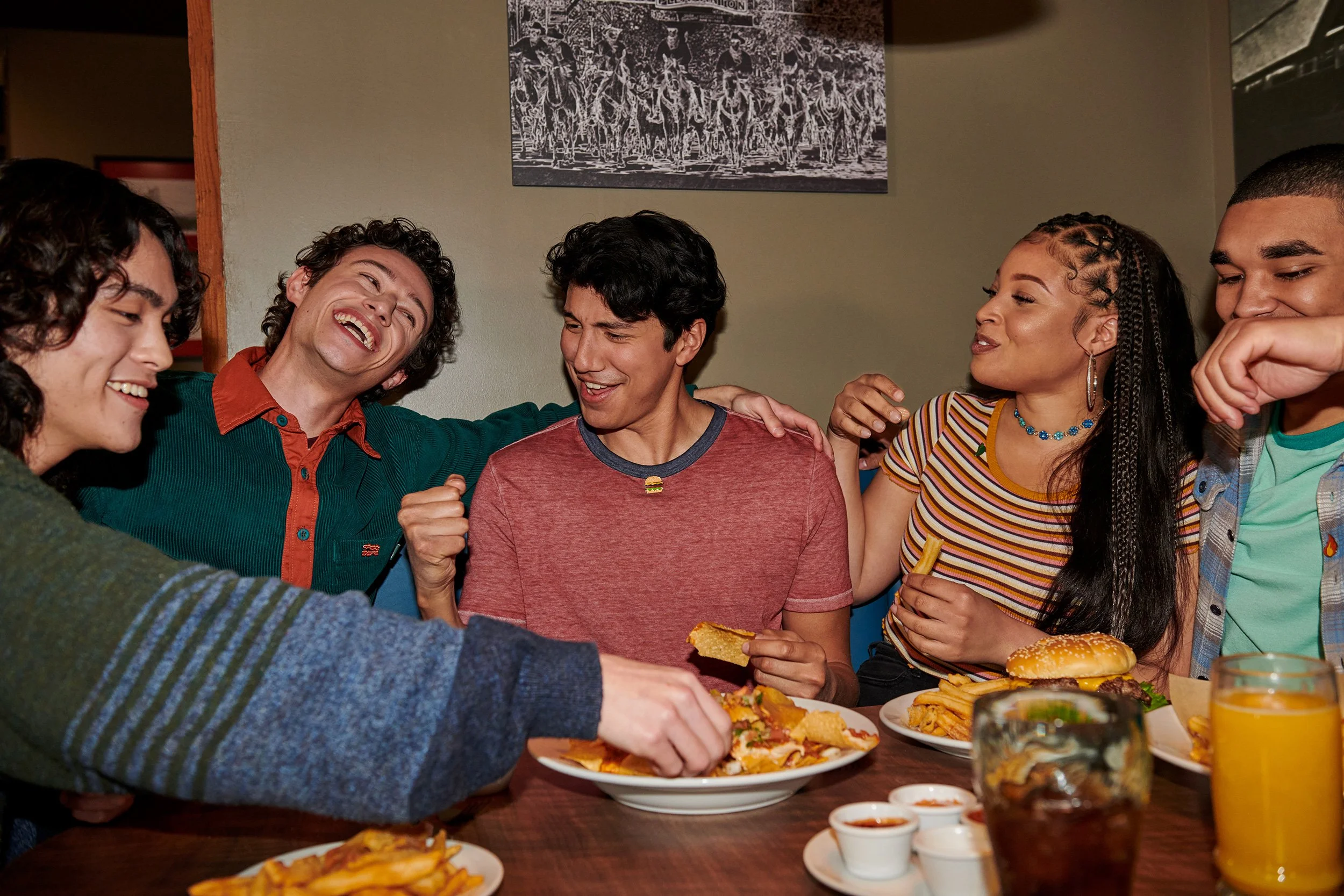weiss_dennys_group_college_friends_2427_v1.jpg