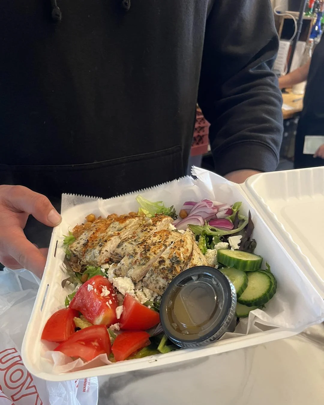 Dinner at HTE is served.
See you tonight!

#southbridgemassachusetts #southbridgema #lobsterroll #dinnerideas #DeliciousDishes