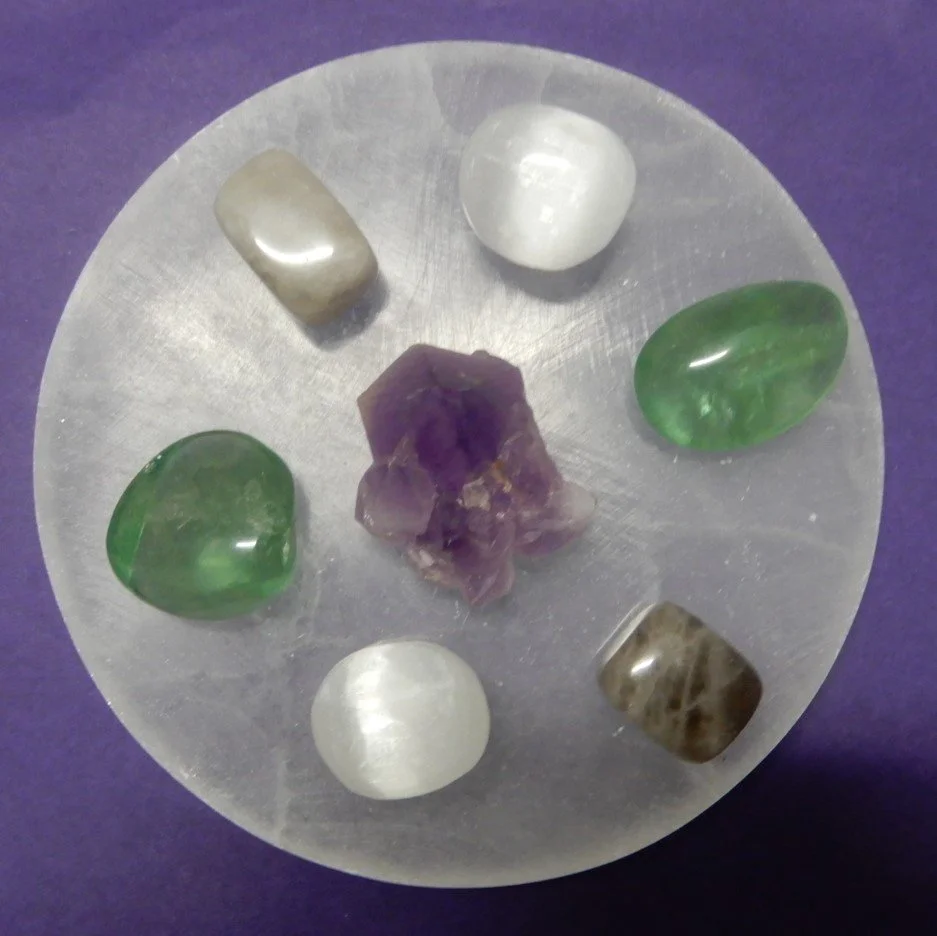 Selenite - Charger Plate - Round