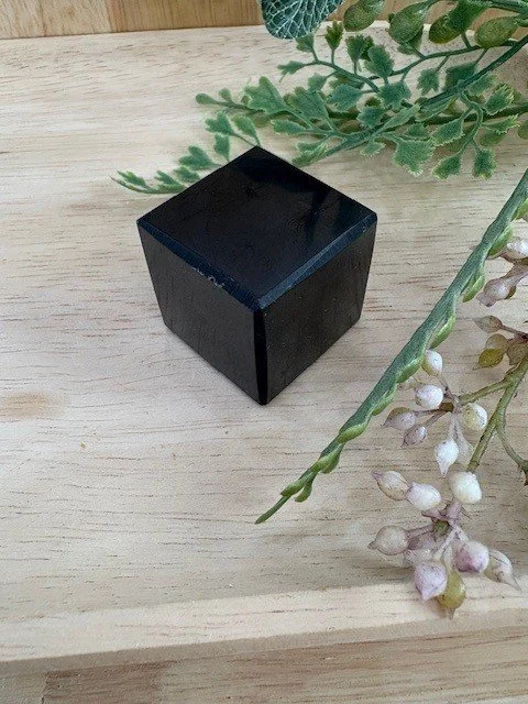 Shungite | Cube