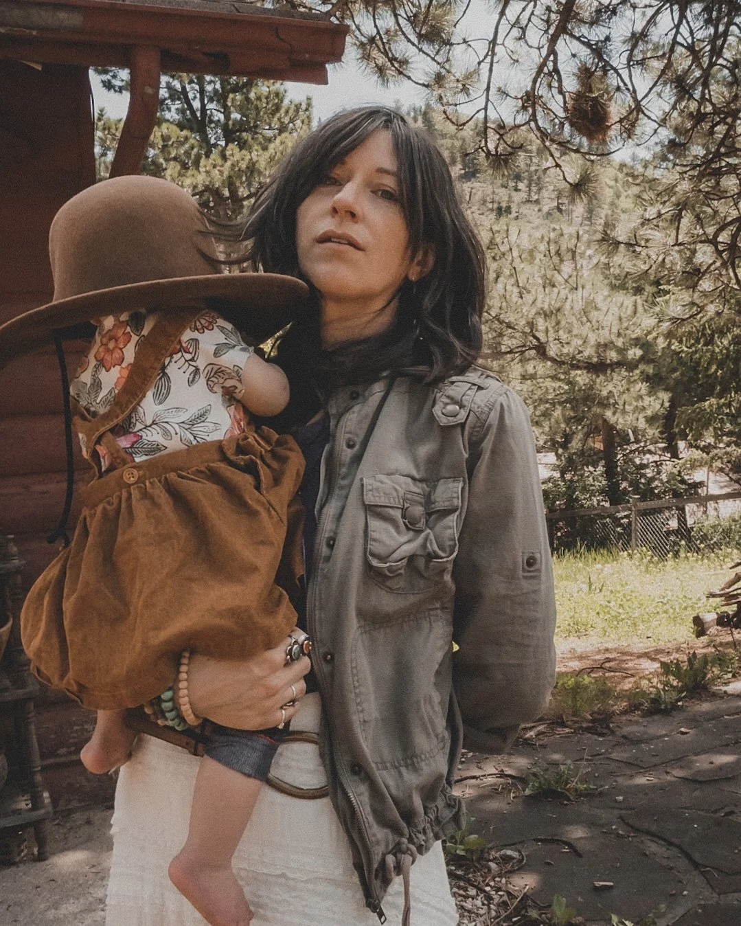 5 Creative Ideas to Make Your Outfit More Bohemian-Grunge