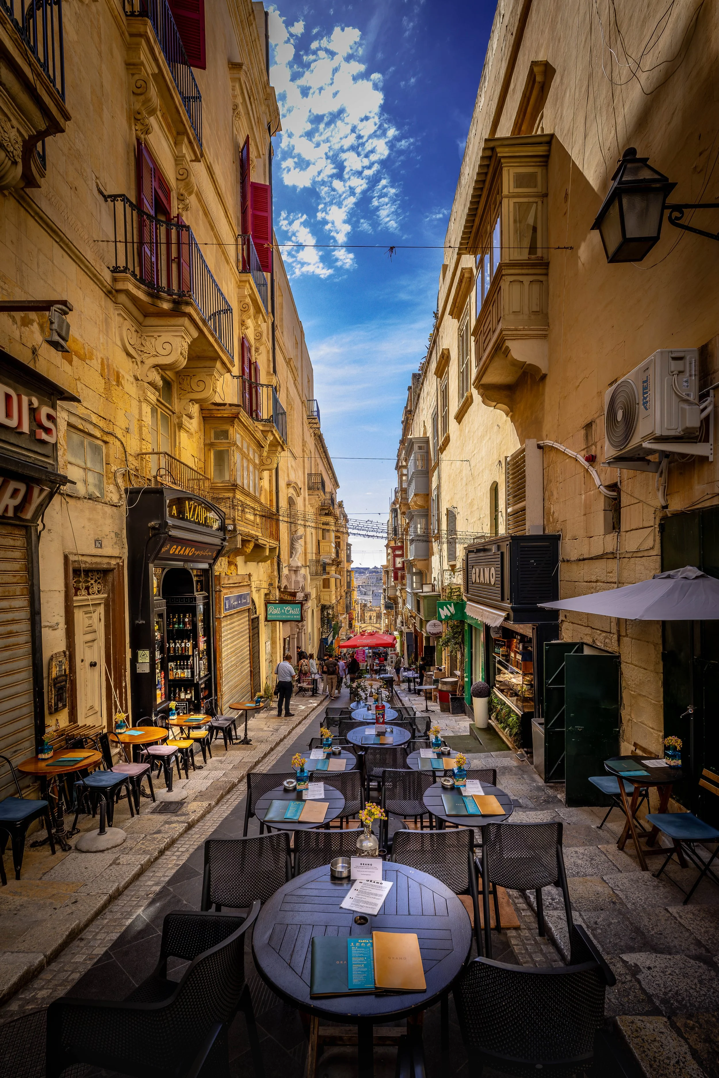 Valletta Tables.jpg