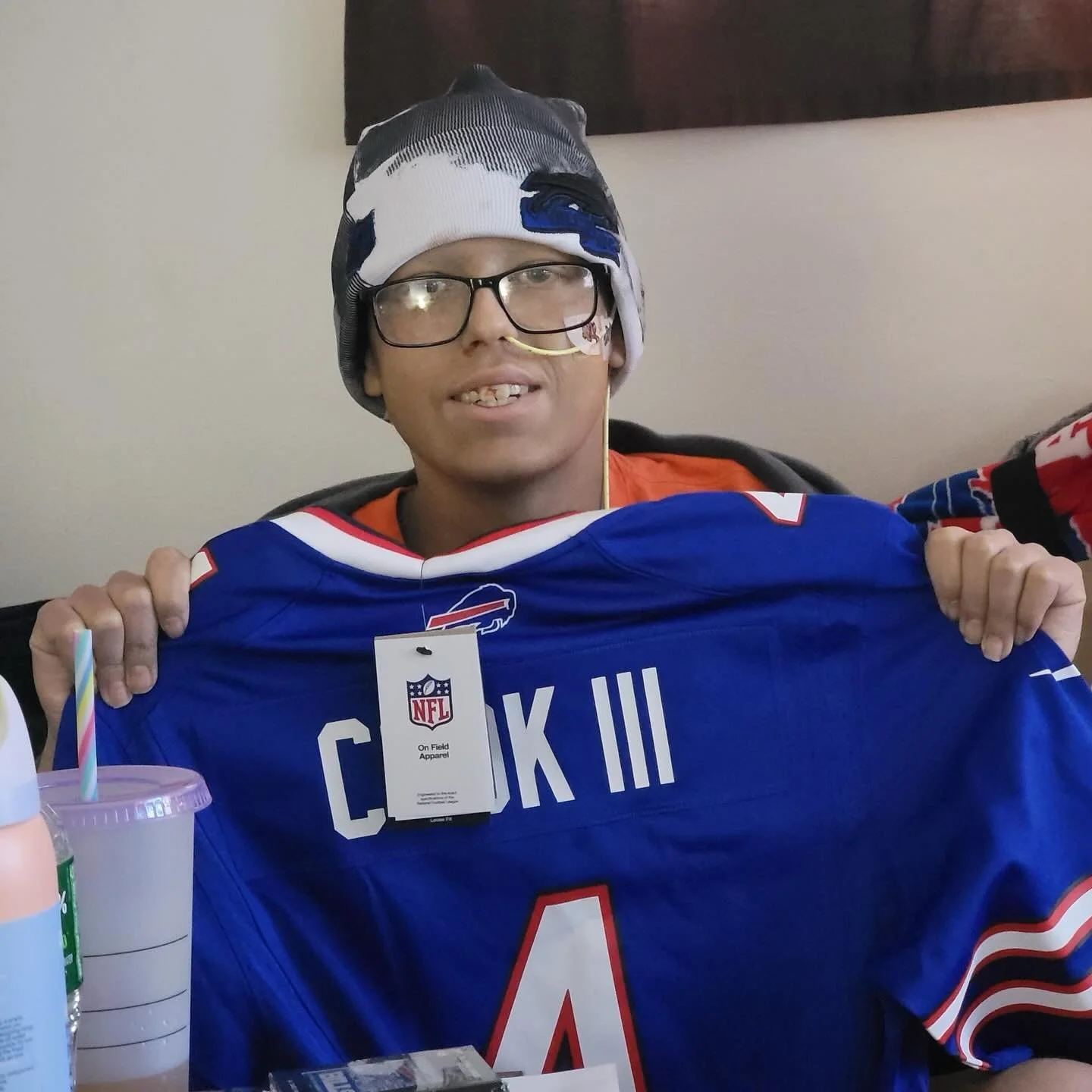 When benefit classes and donated presents make an incredible difference in a family&rsquo;s life. 

Thank you to the most generous and loving crew and team in all the world!!!!!!
#giveback #christmasspirit #mpoweryourself #mbracelife #mbodyrochester