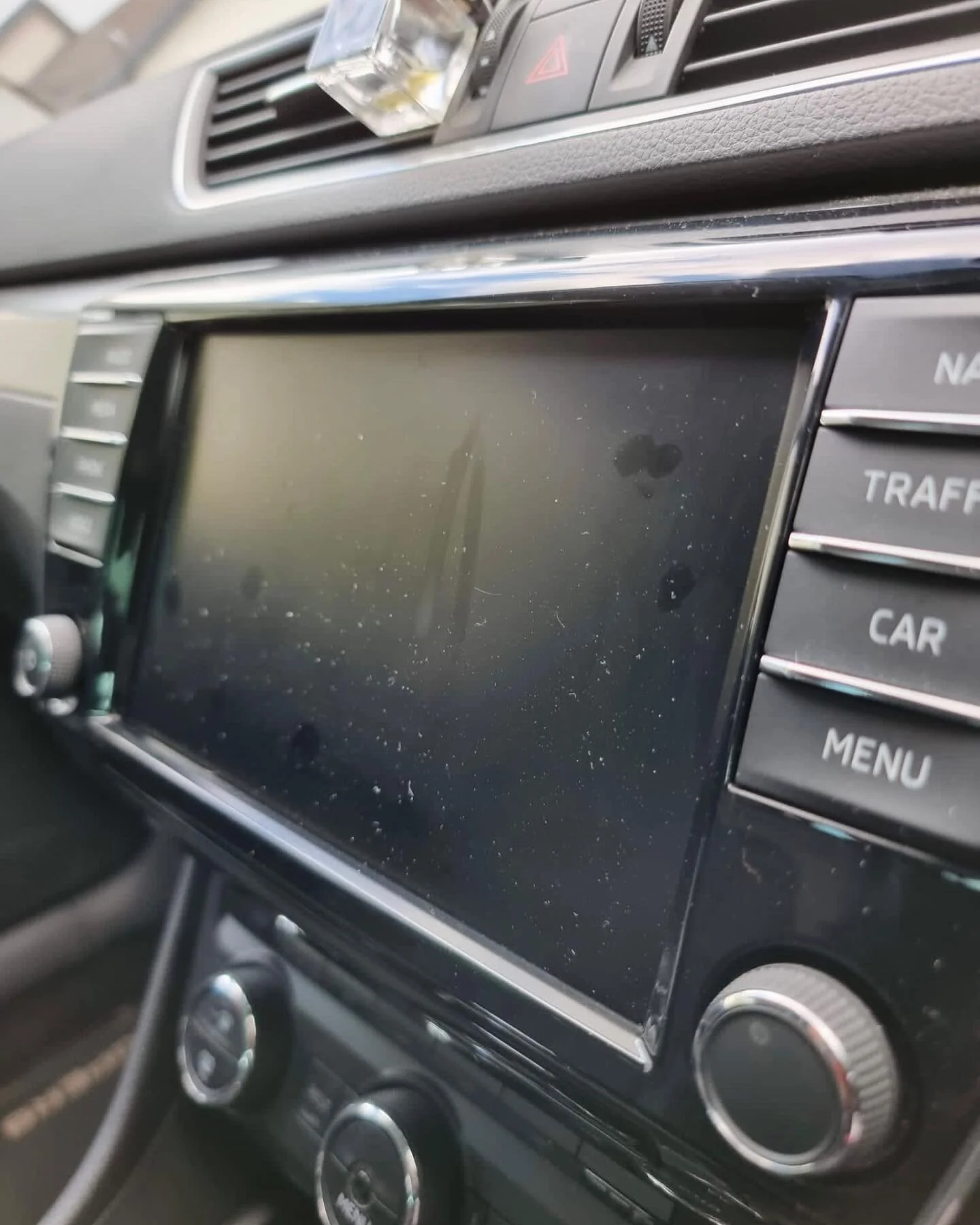 &bull;PART 2&bull;
Skoda Taxi Interior as promised! Dust busted this one, looking smart and ready for service again❤️&zwj;🔥

#interiorvalet #mobilevaleting #carcleaning #aviemore #badenochandstrathspey #cairngormsnationalpark #valetinganddetailing #