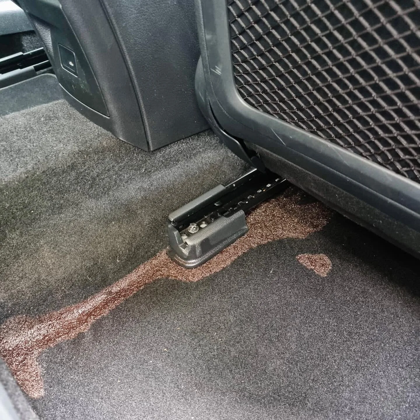 &bull;STAIN &amp; ODOUR REMOVAL&bull;
This client had a nasty vinegar spillage, creating a stain and odour in the back foot well. 

By taking the front seat out, we were able to get right to the source and remove all aspects of the staining. Carpet l