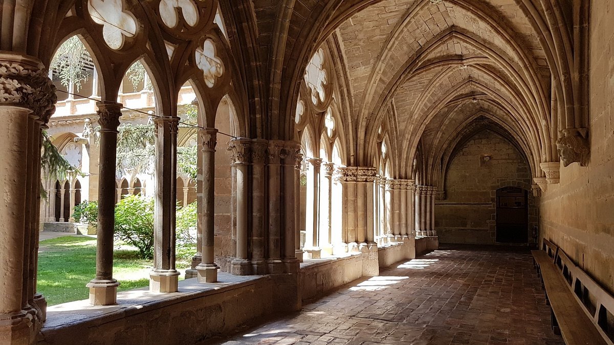 real-monasterio-de-santa.jpg
