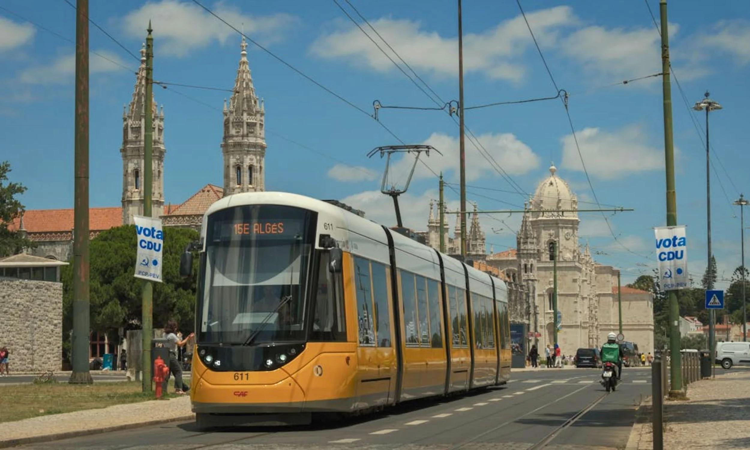 How to Get to Jerónimos Monastery (Tram, Train, Bus, Uber &amp; Parking!)