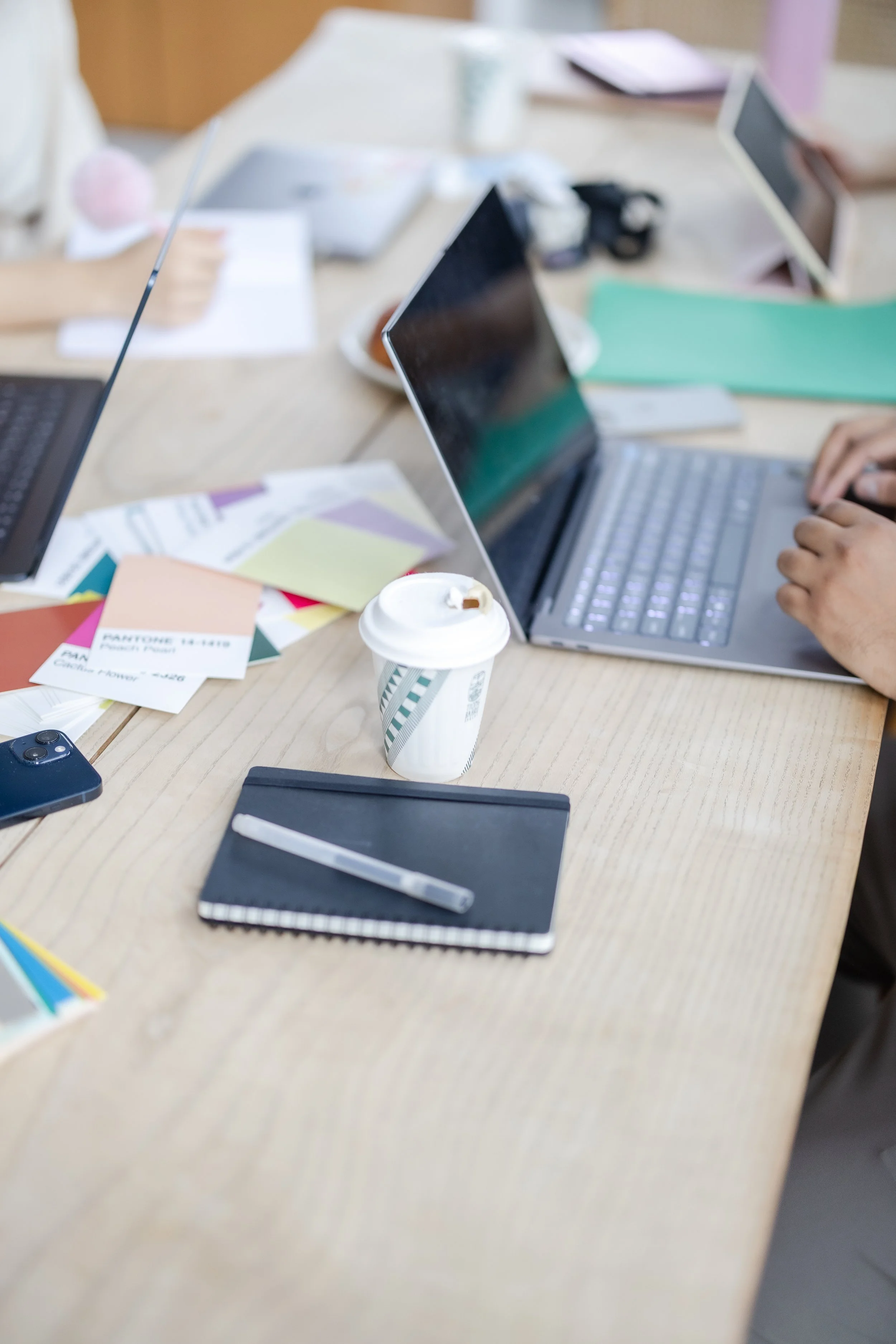 Social media marketing agency in singapore brainstorming for content creation services