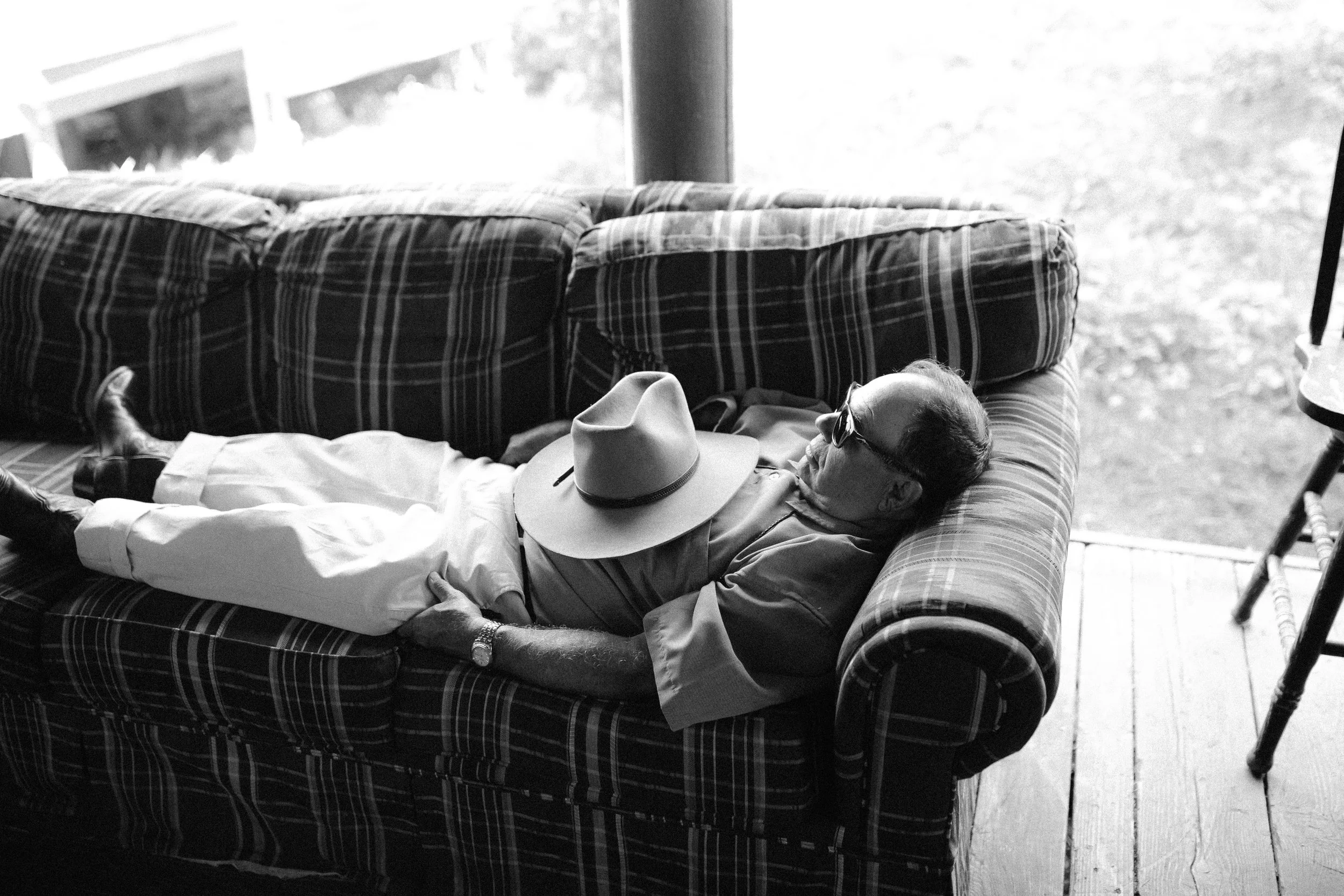 SARA WELCH PHOTOGRAPHY - WEDDING PORTFOLIO PAGE 5.jpg