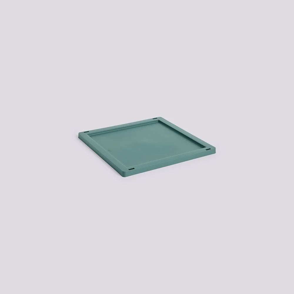 hay-colour-crate-lid-plastic-medium-square-:-cube-dark-green.jpg