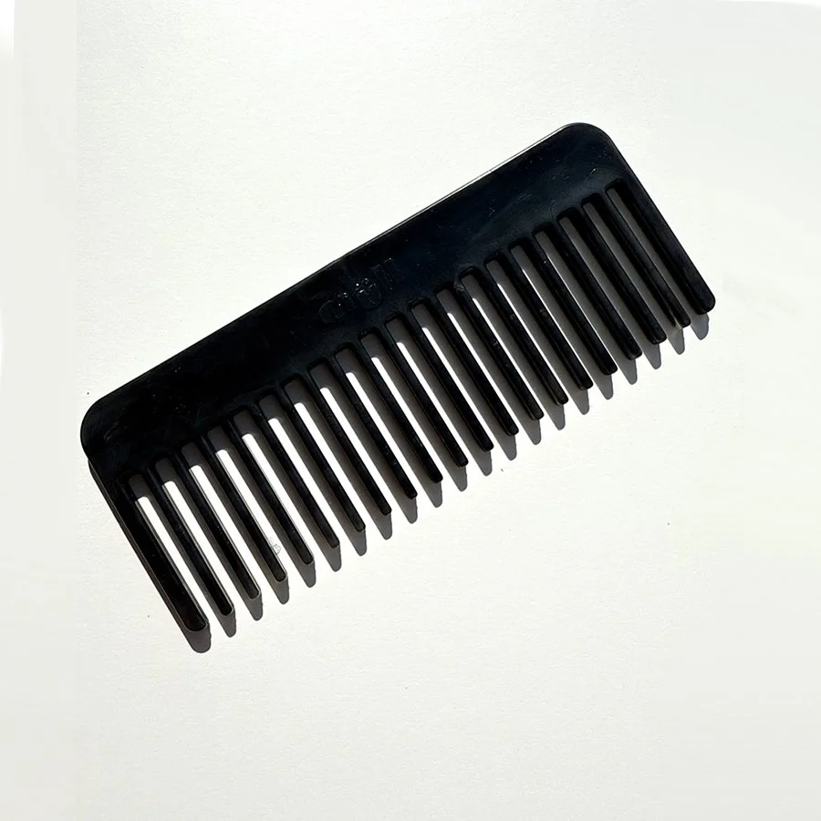 Müll Club, Recycled Plastic Comb, Bauhaus Collection, Black