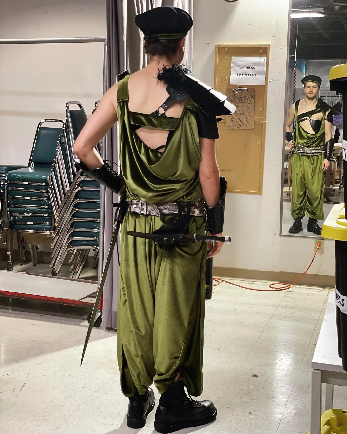King Lear fittings underway!

╭┈◦&bull;◦❥&bull;◦

#shakespeare#costume#costumemaker#draping#costumefitting#shakespearedallas#renaissancecostume#poortom#theatre#dfwtheatre#dfwartist#artist#kinglear