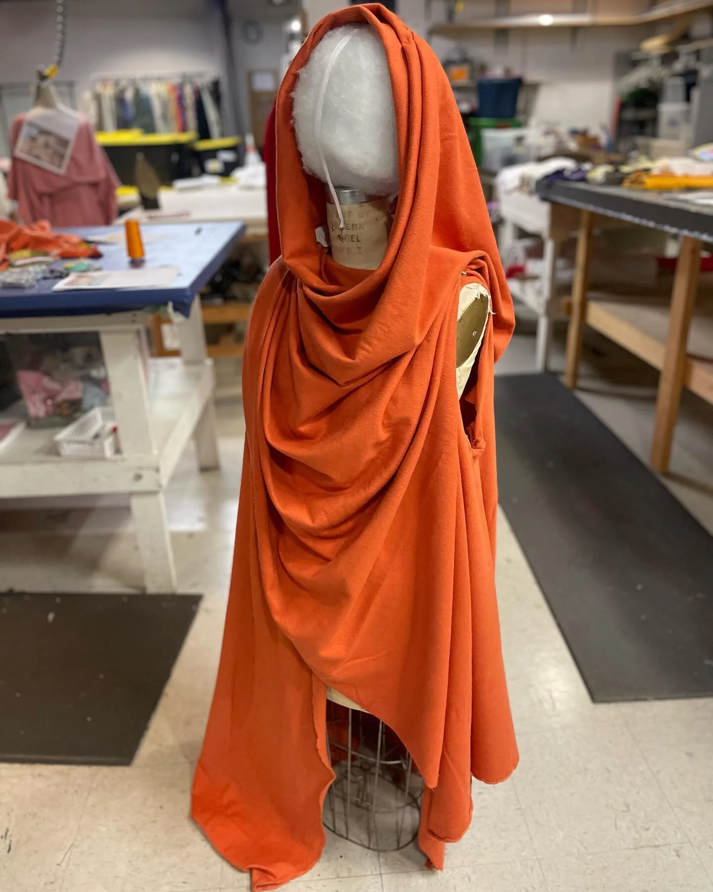 Another day another work-in-progress!

For King Lear at Shakespeare Dallas.

╭┈◦&bull;◦❥&bull;◦

#costumes#theatrecostume#costumedesign#costumeconstruction#sewing#theatre#dfwtheatre#shakespeare#kinglear#draping#costumeshop#fabric#textiles#textile#tex